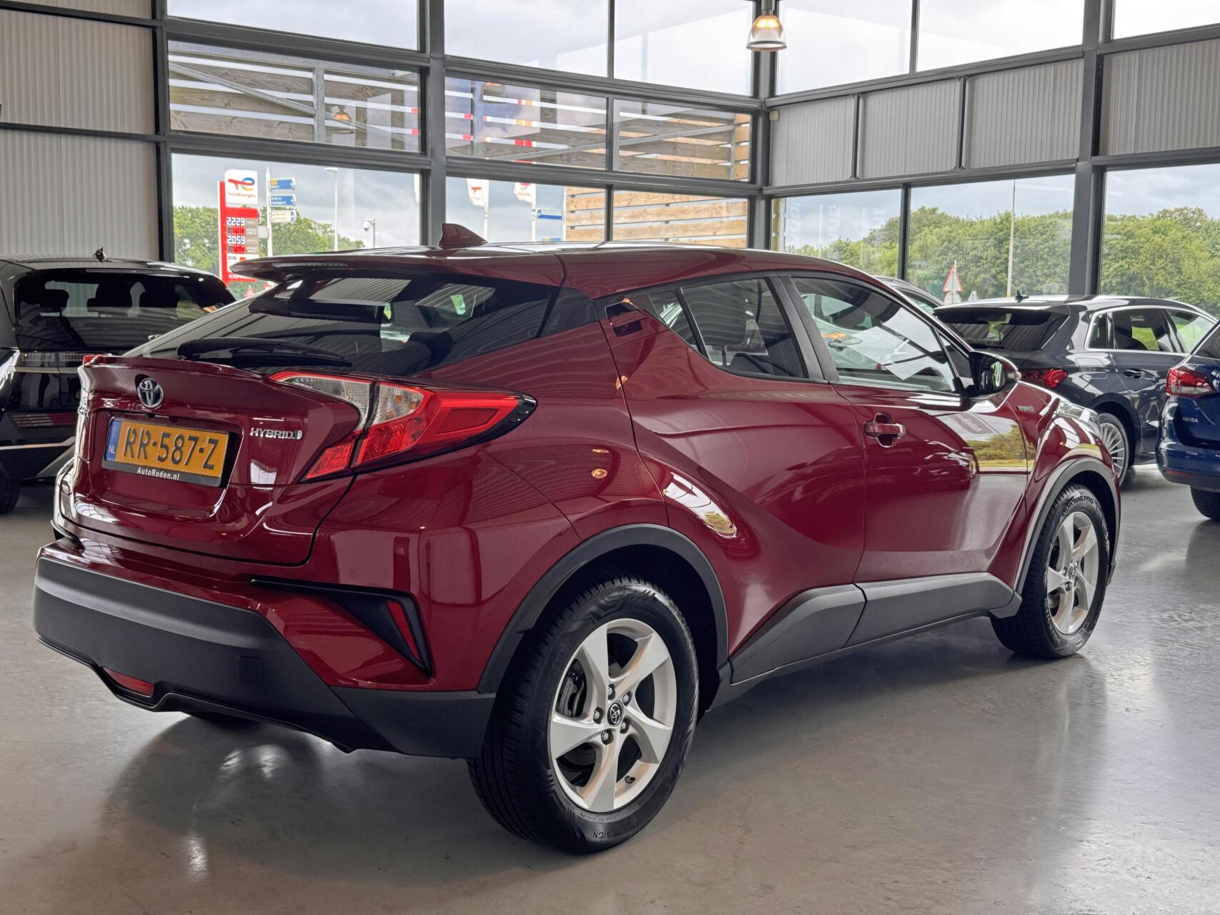Foto van Toyota Toyota C-hr