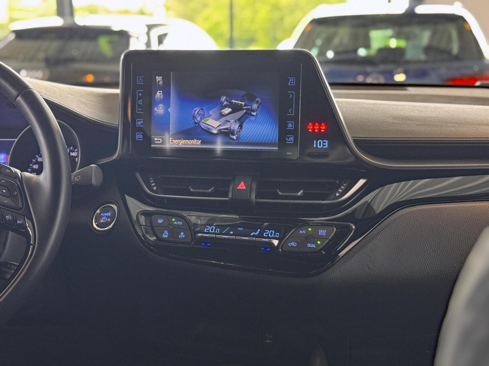 Foto van Toyota Toyota C-hr