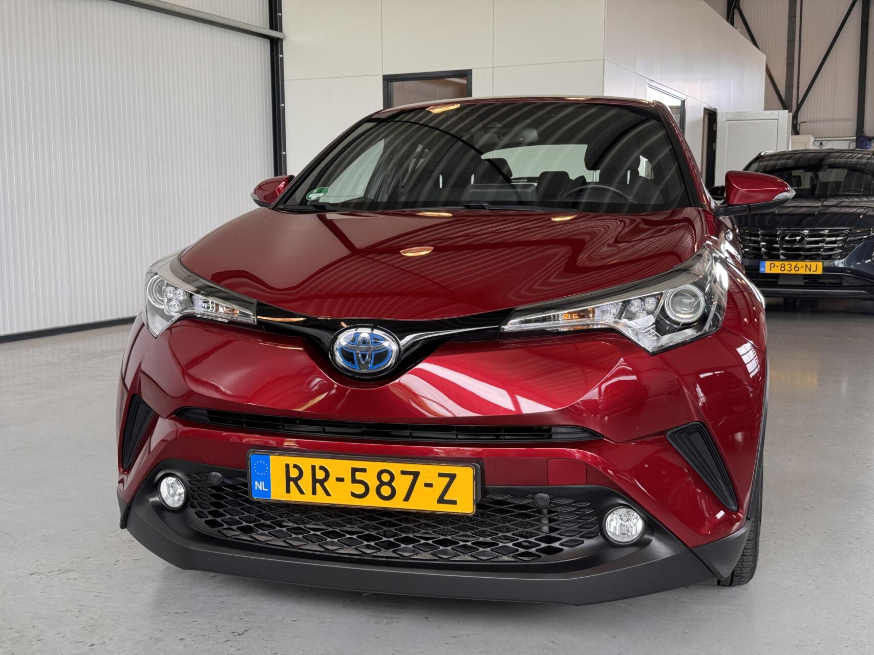 Foto van Toyota Toyota C-hr
