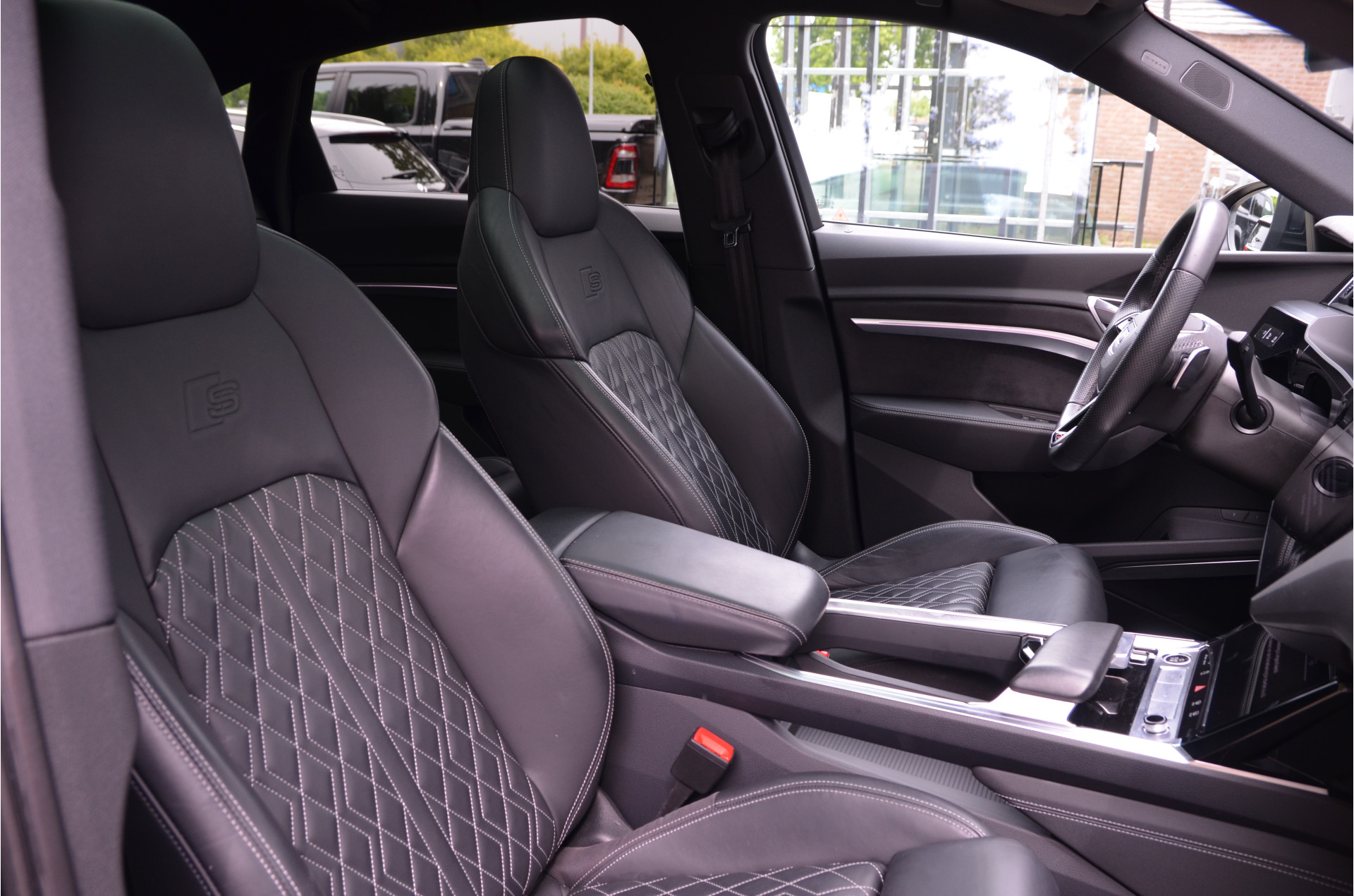 Foto van Audi E-tron Sportback 55