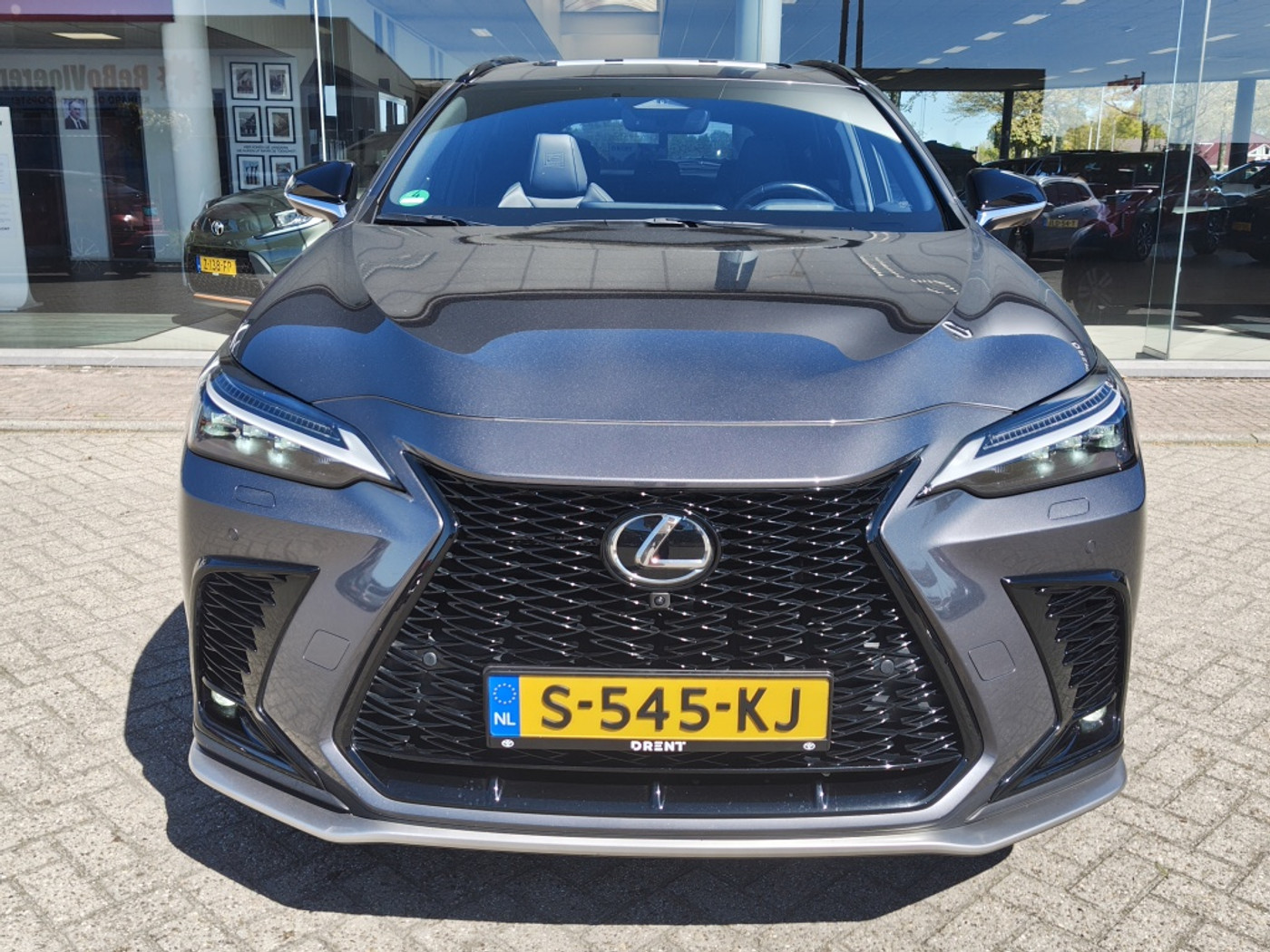 Foto van Lexus Lexus Nx450h+