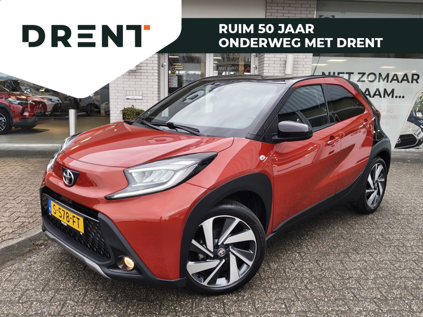 Toyota Toyota Aygo X 1.0 VVT-i S-CVT Envy | JBL | Navi | Android Auto, Apple Carplay 2023 - voorkant