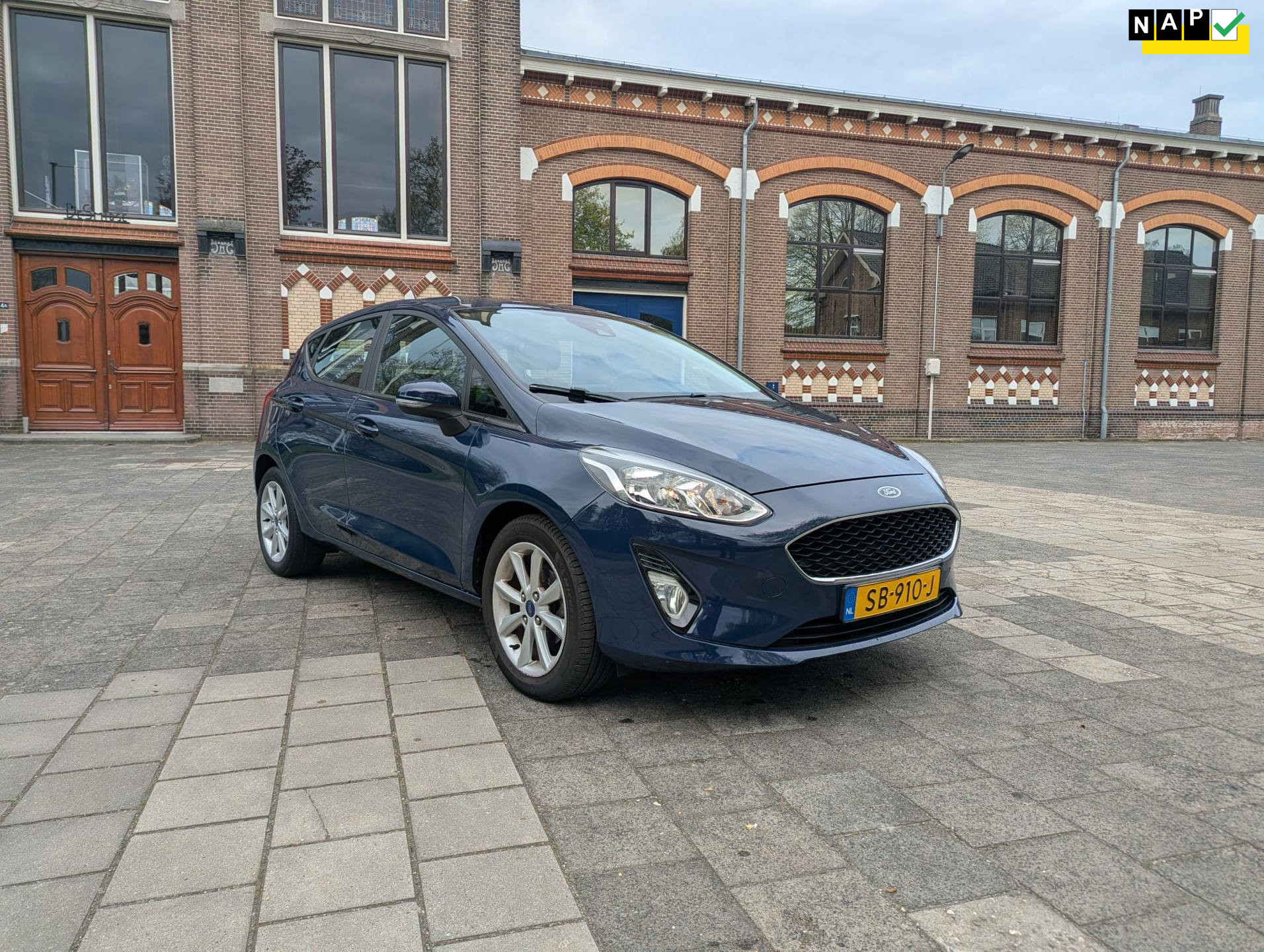 Ford Fiesta 1.1 Veel opties, Nieuwe distributie en apk 2018 - voorkant