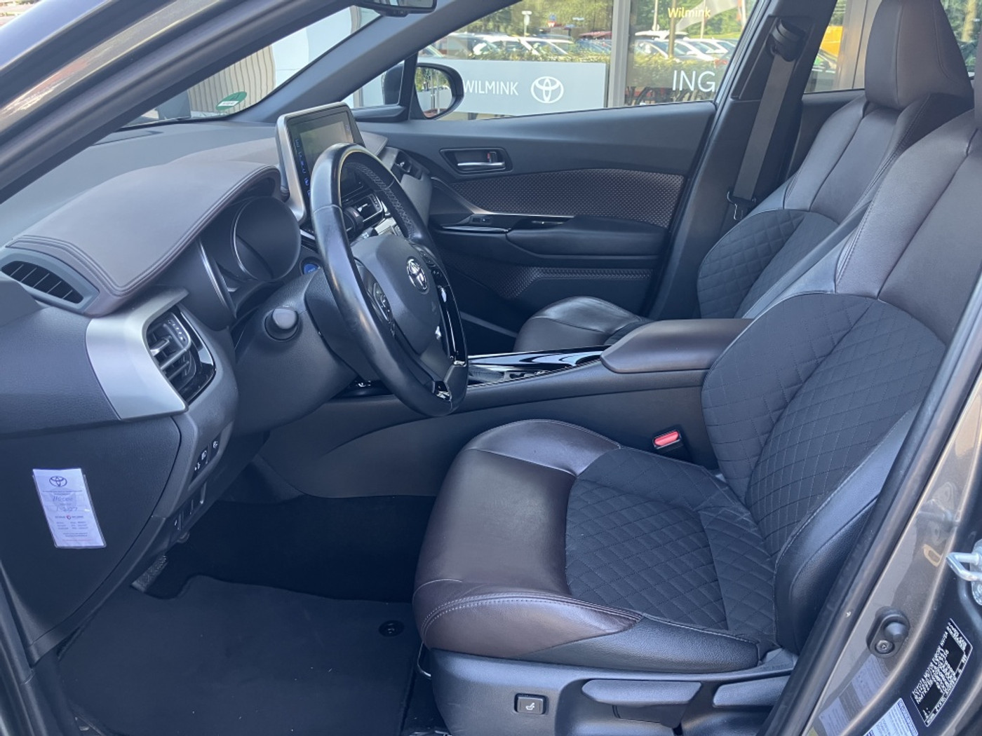Foto van Toyota Toyota C-hr