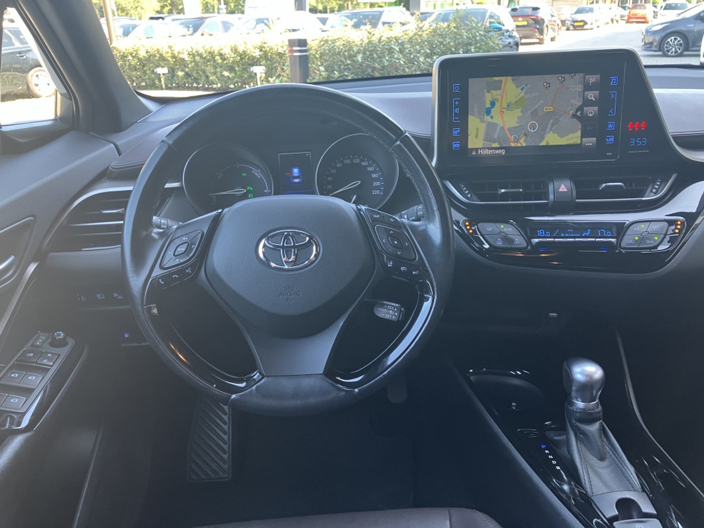 Foto van Toyota Toyota C-hr