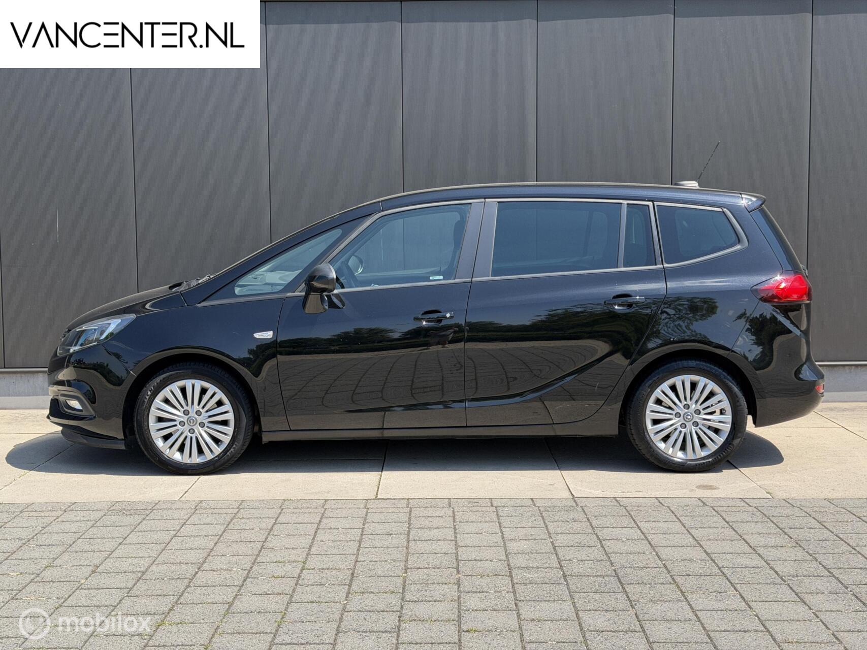 Foto van Opel Zafira Tourer