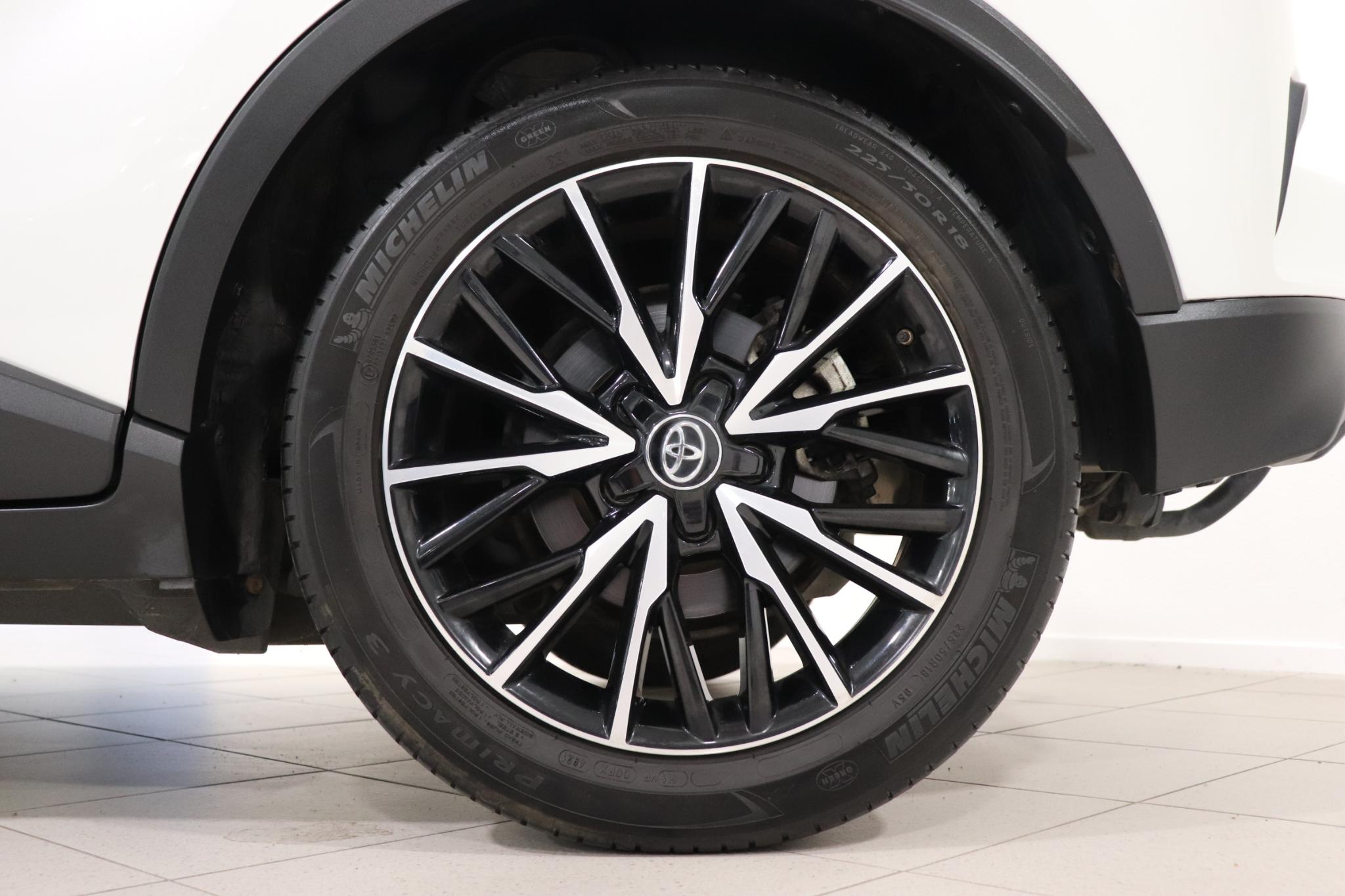 Foto van Toyota Toyota C-hr