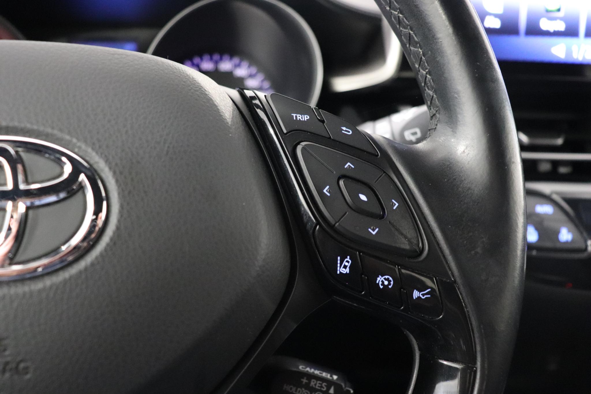 Foto van Toyota Toyota C-hr