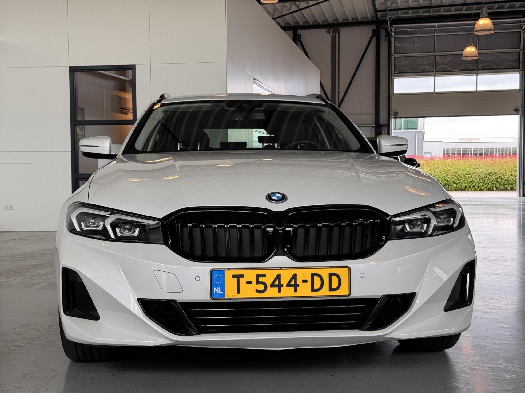 Foto van BMW 320e