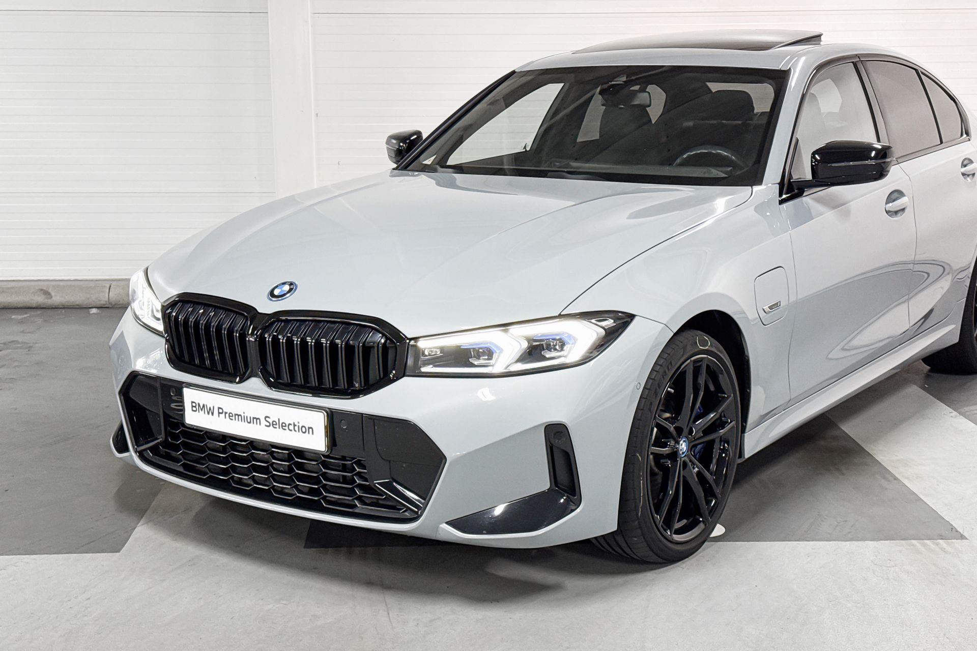 Foto van BMW 330e
