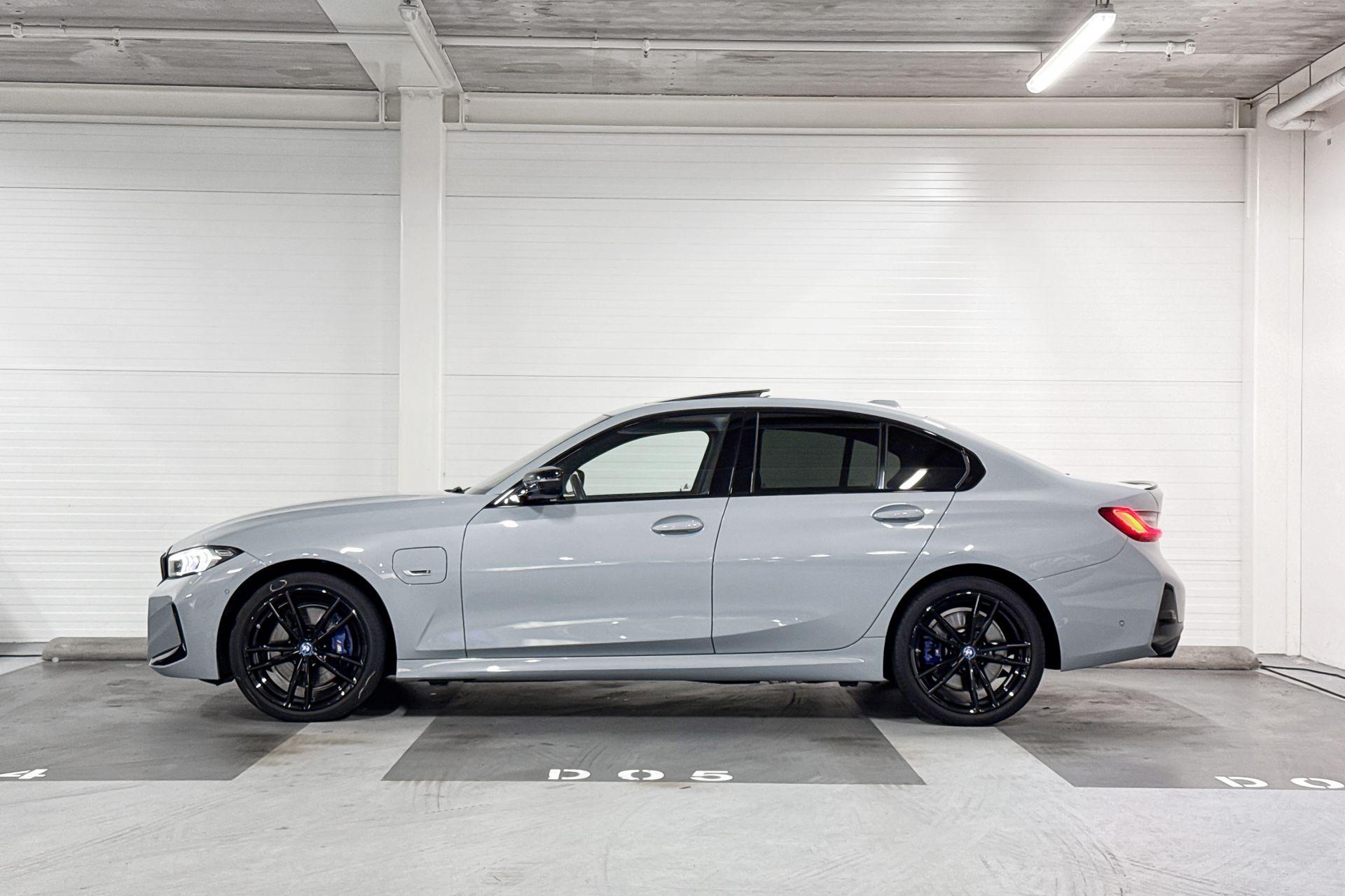 Foto van BMW 330e