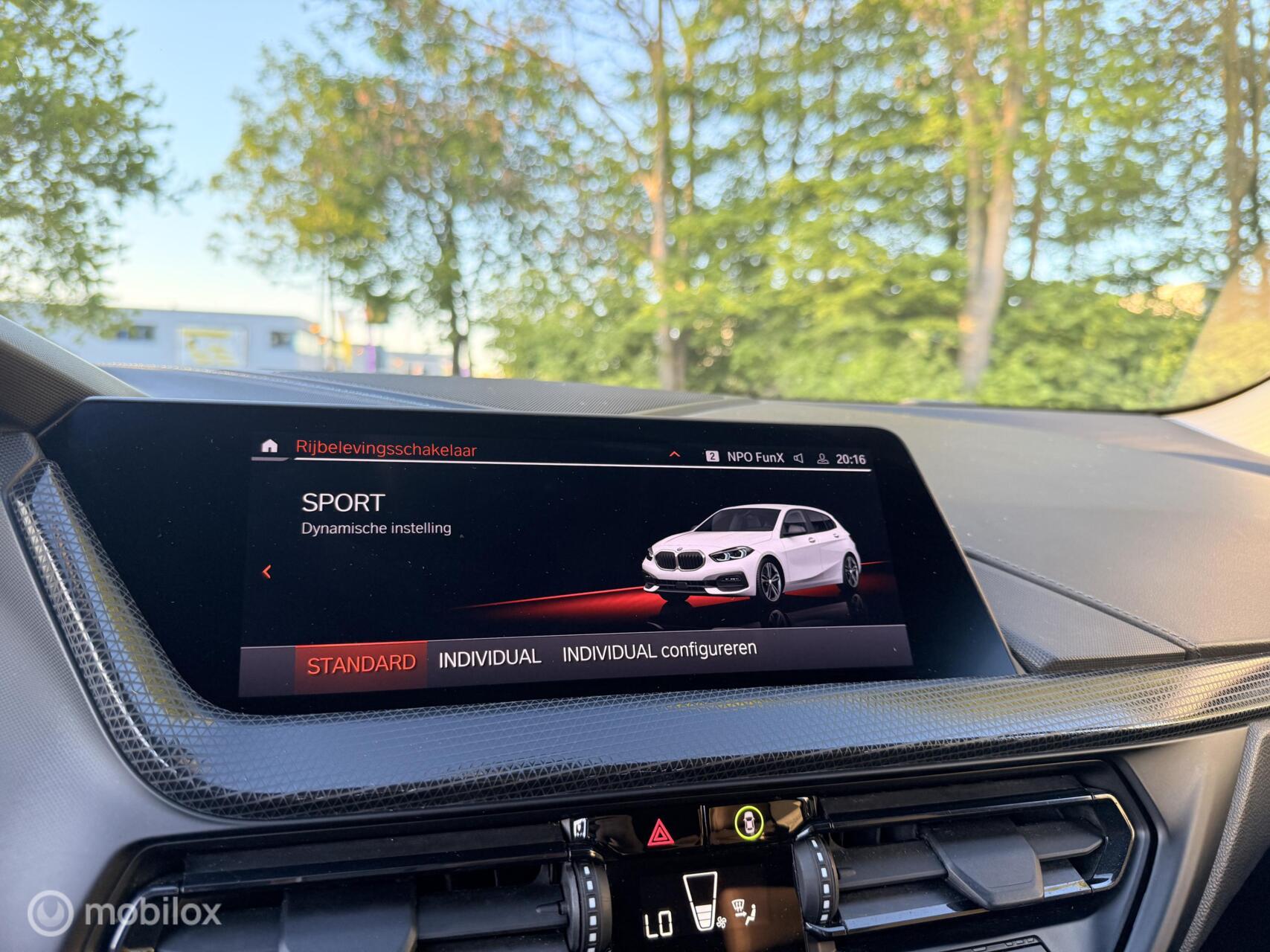 Foto van BMW 118i