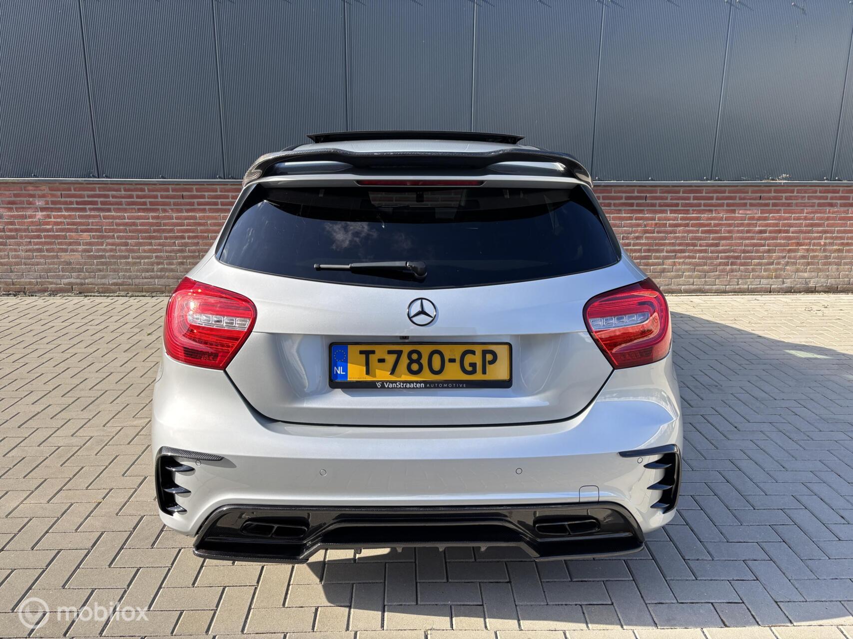 Foto van Mercedes-Benz A 250