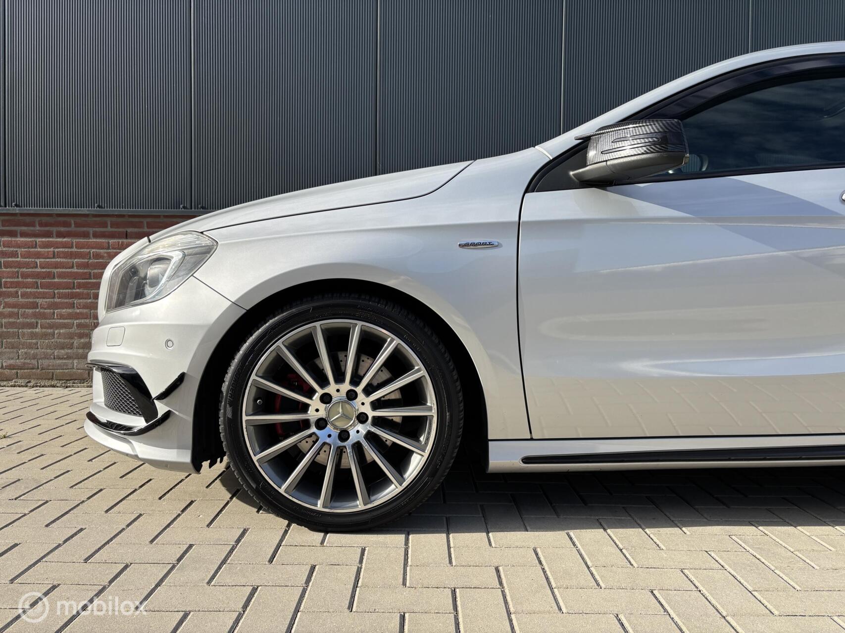 Foto van Mercedes-Benz A 250