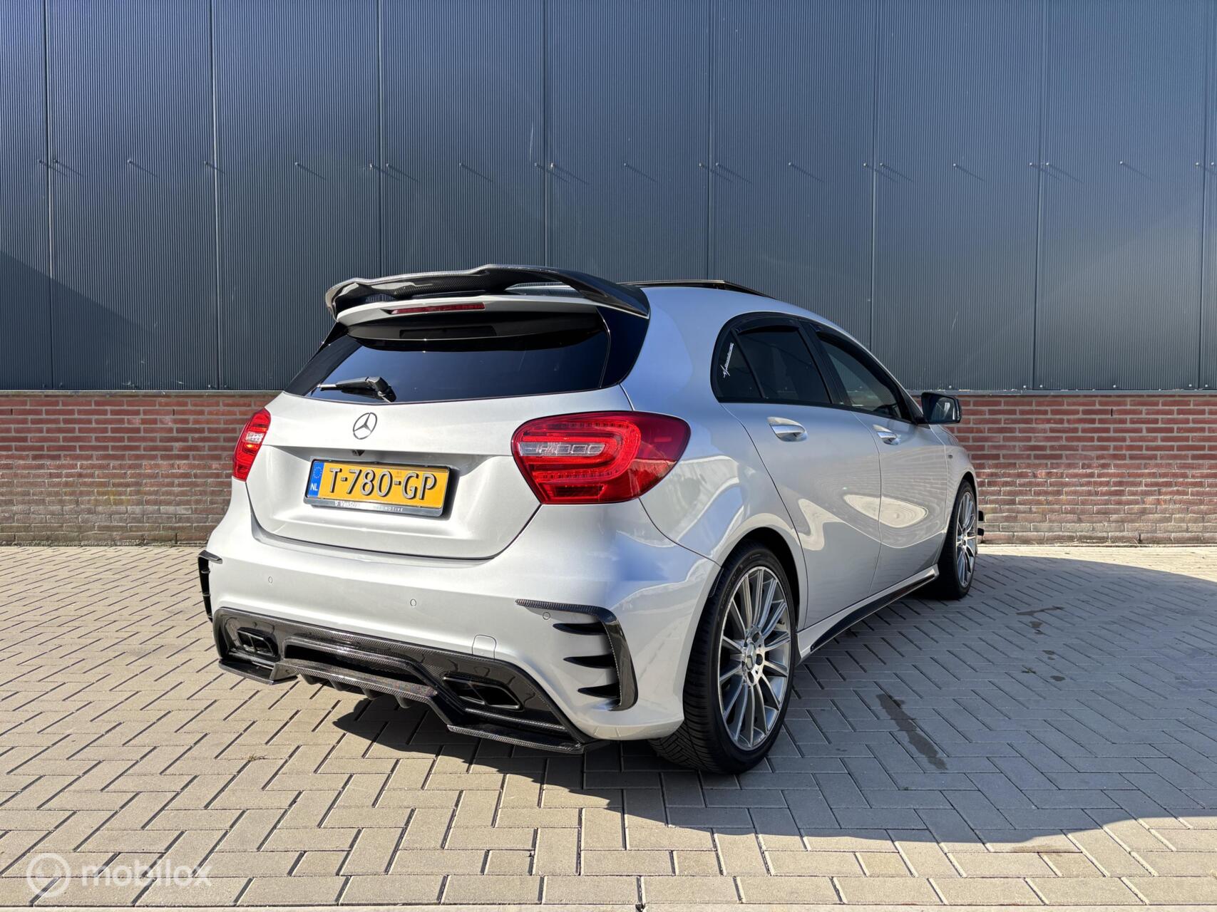 Foto van Mercedes-Benz A 250
