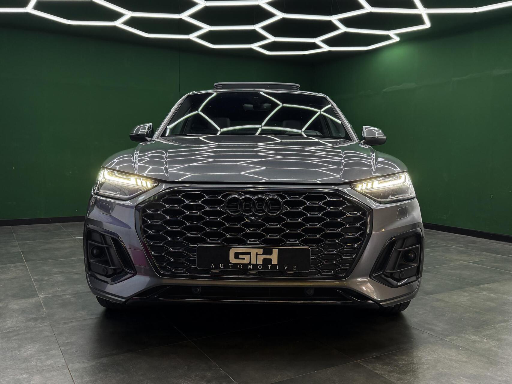 Foto van Audi Q5 Sportback 55 TFSI E