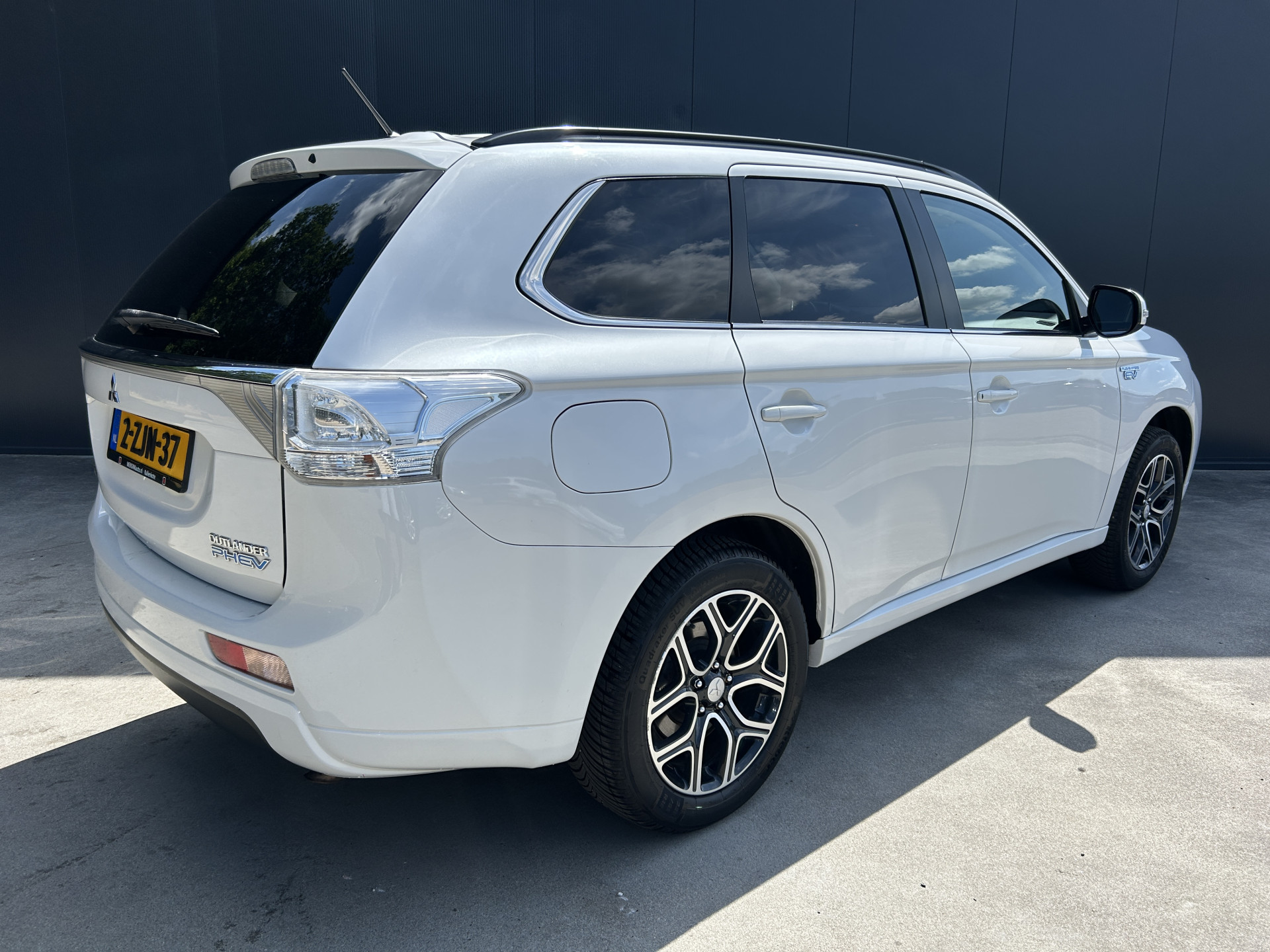 Foto van Mitsubishi Mitsubishi Outlander