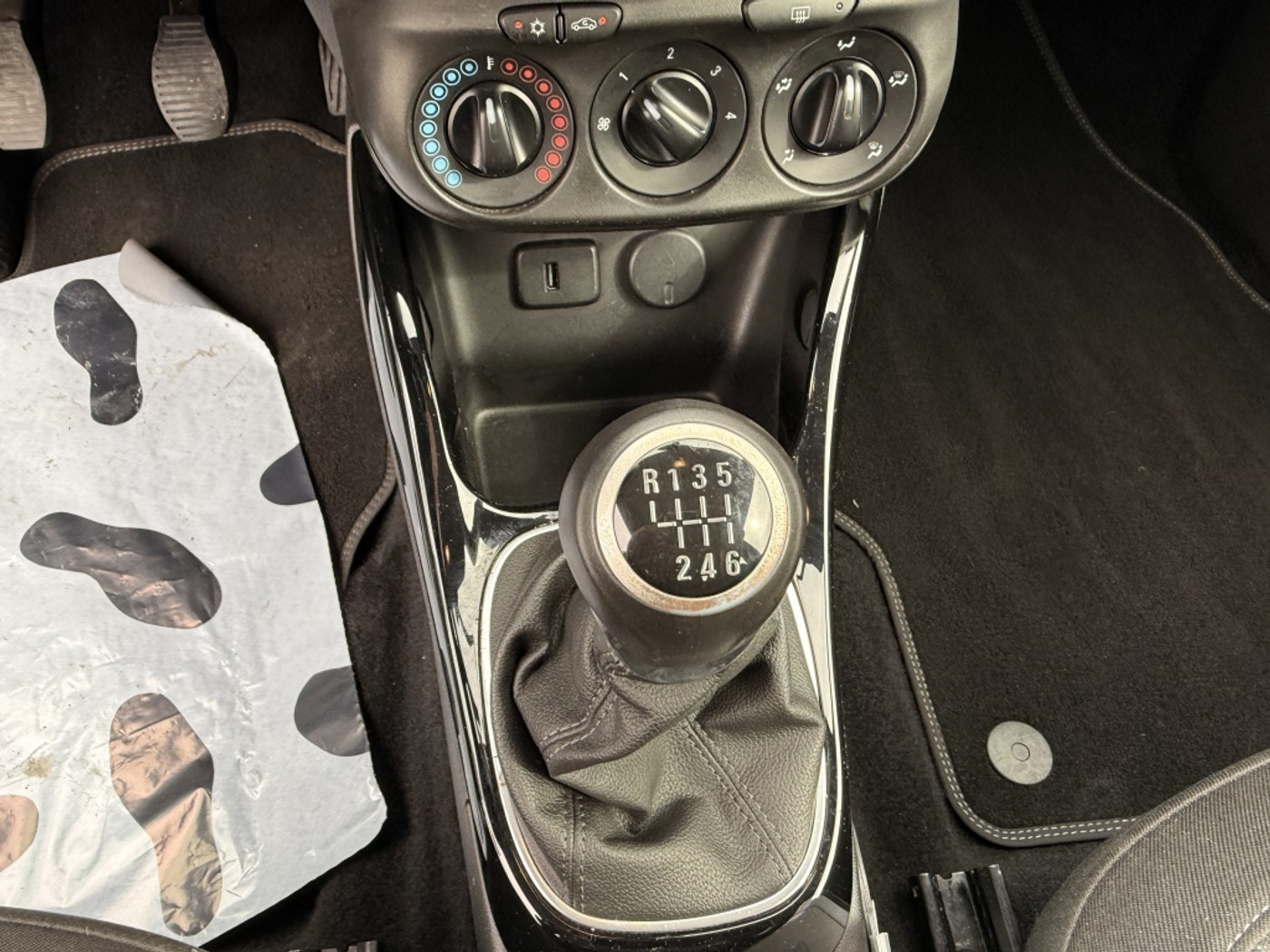 Foto van Opel Adam