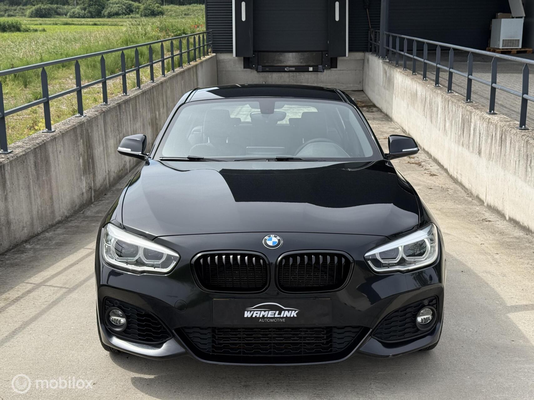 Foto van BMW 118i