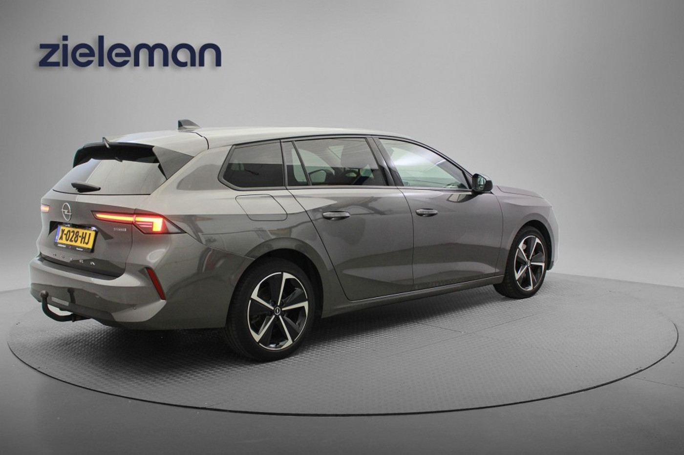 Foto van Opel Astra Sports Tourer