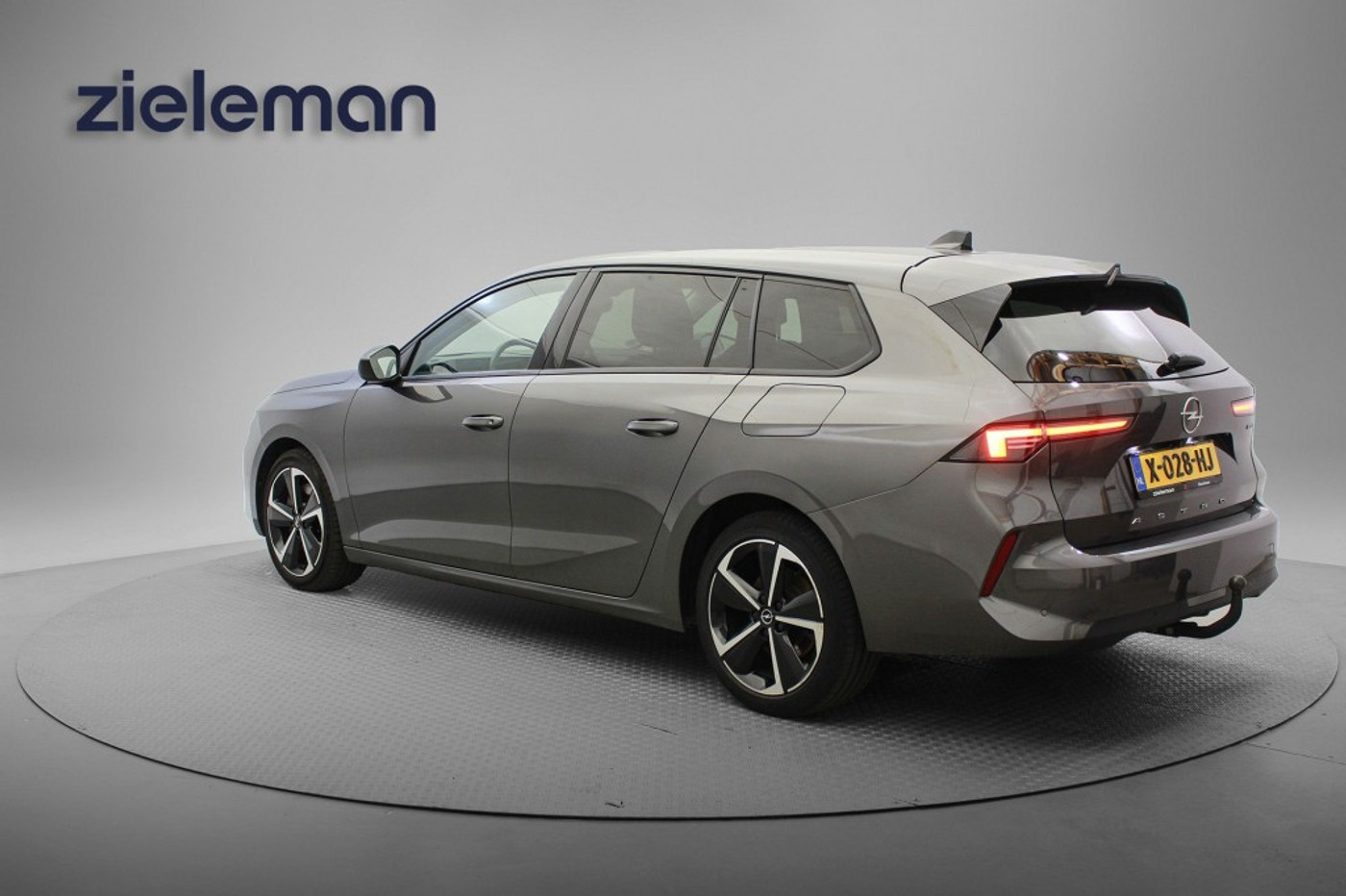 Foto van Opel Astra Sports Tourer
