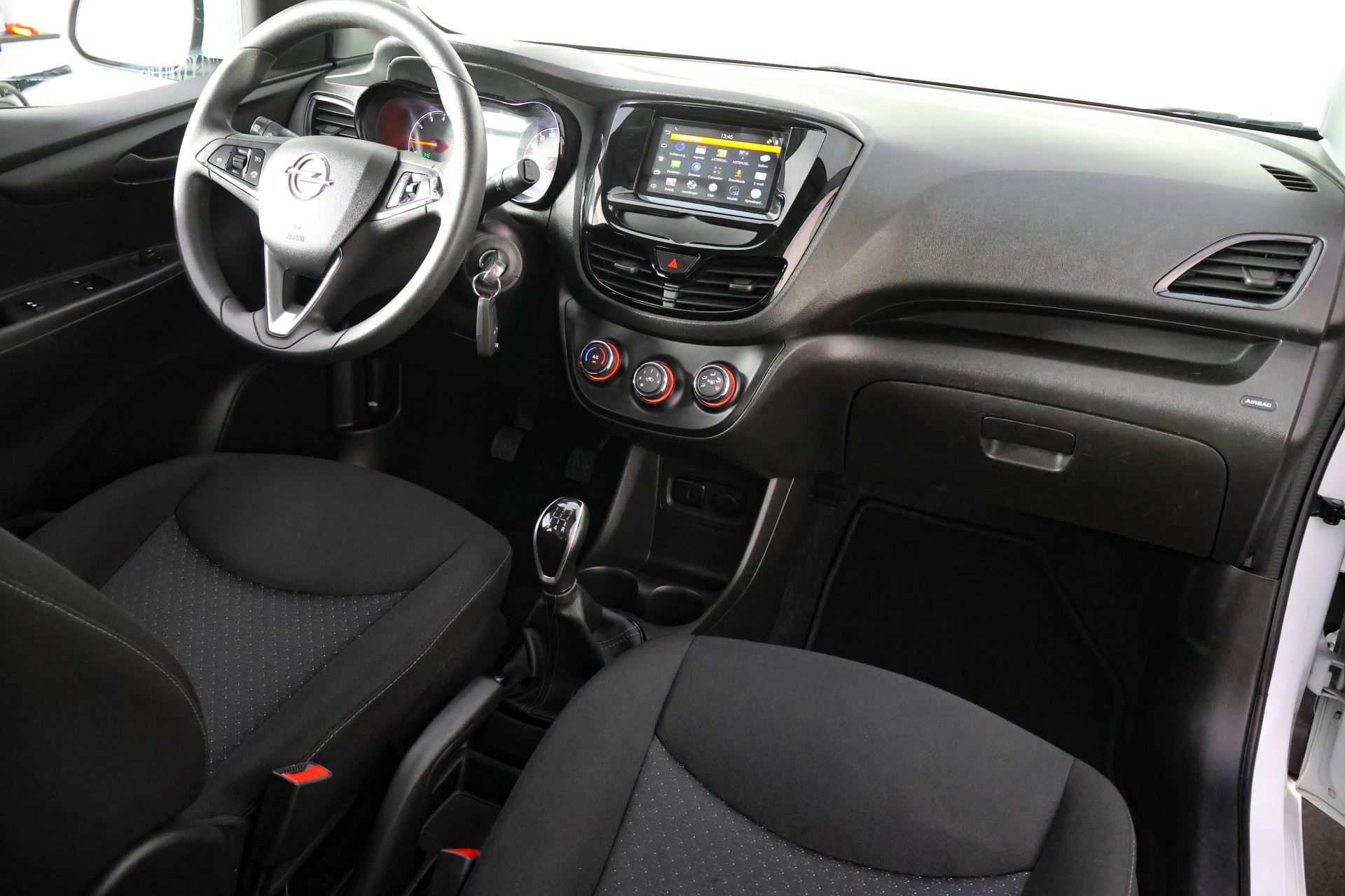 Foto van Opel Karl / Viva