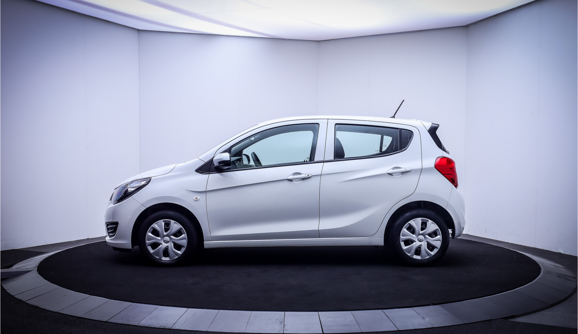 Foto van Opel Karl / Viva
