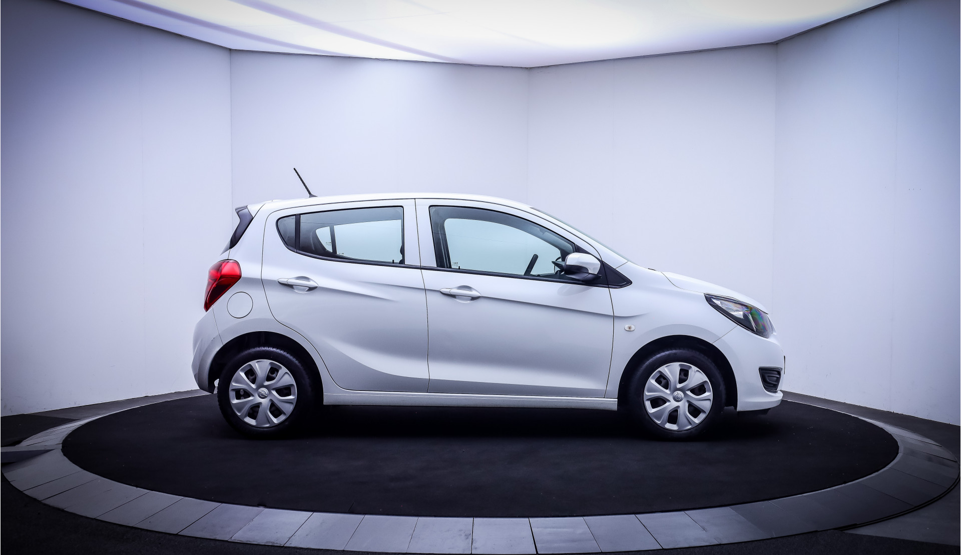 Foto van Opel Karl / Viva