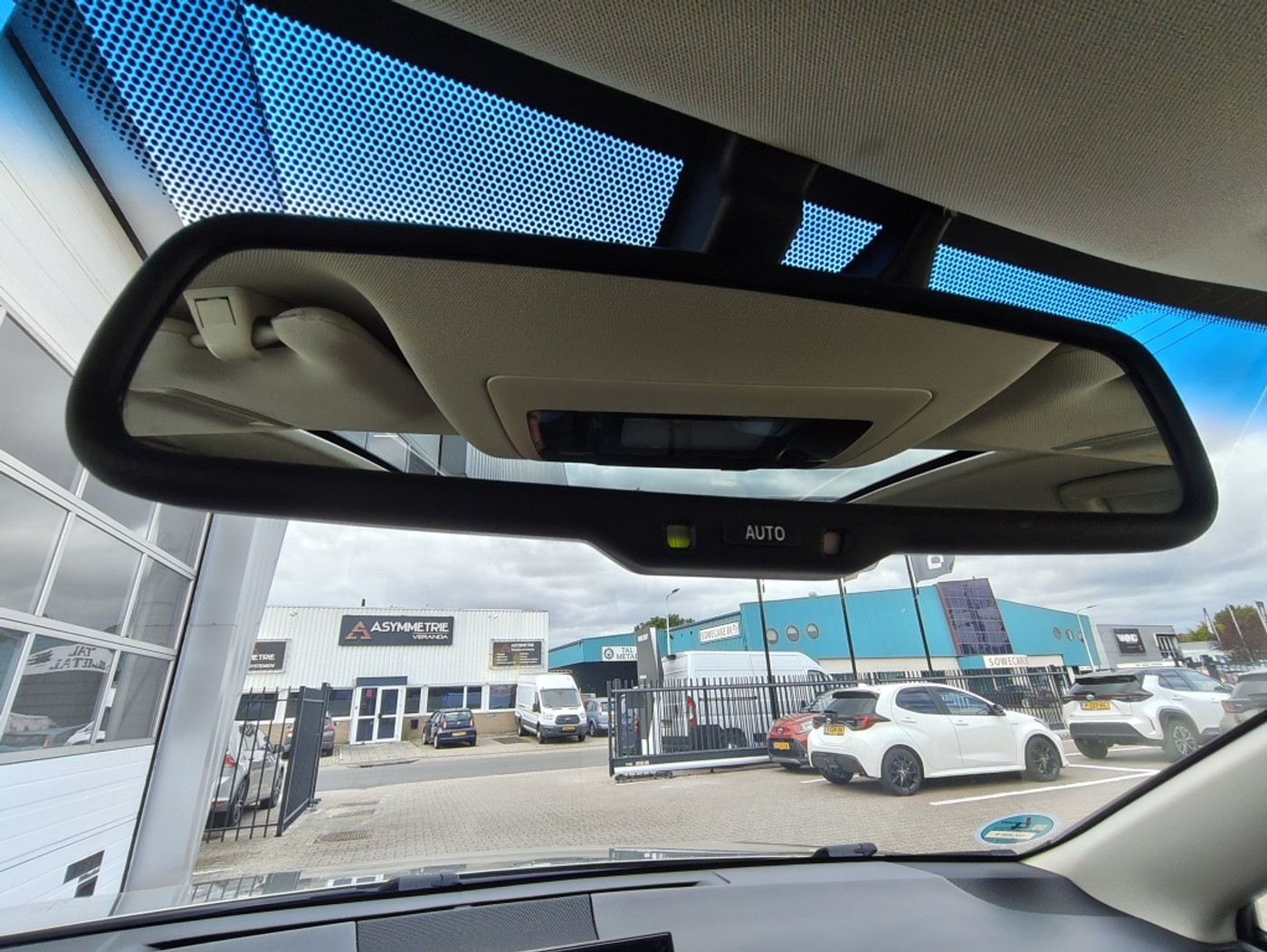 Foto van Lexus Lexus Nx300h