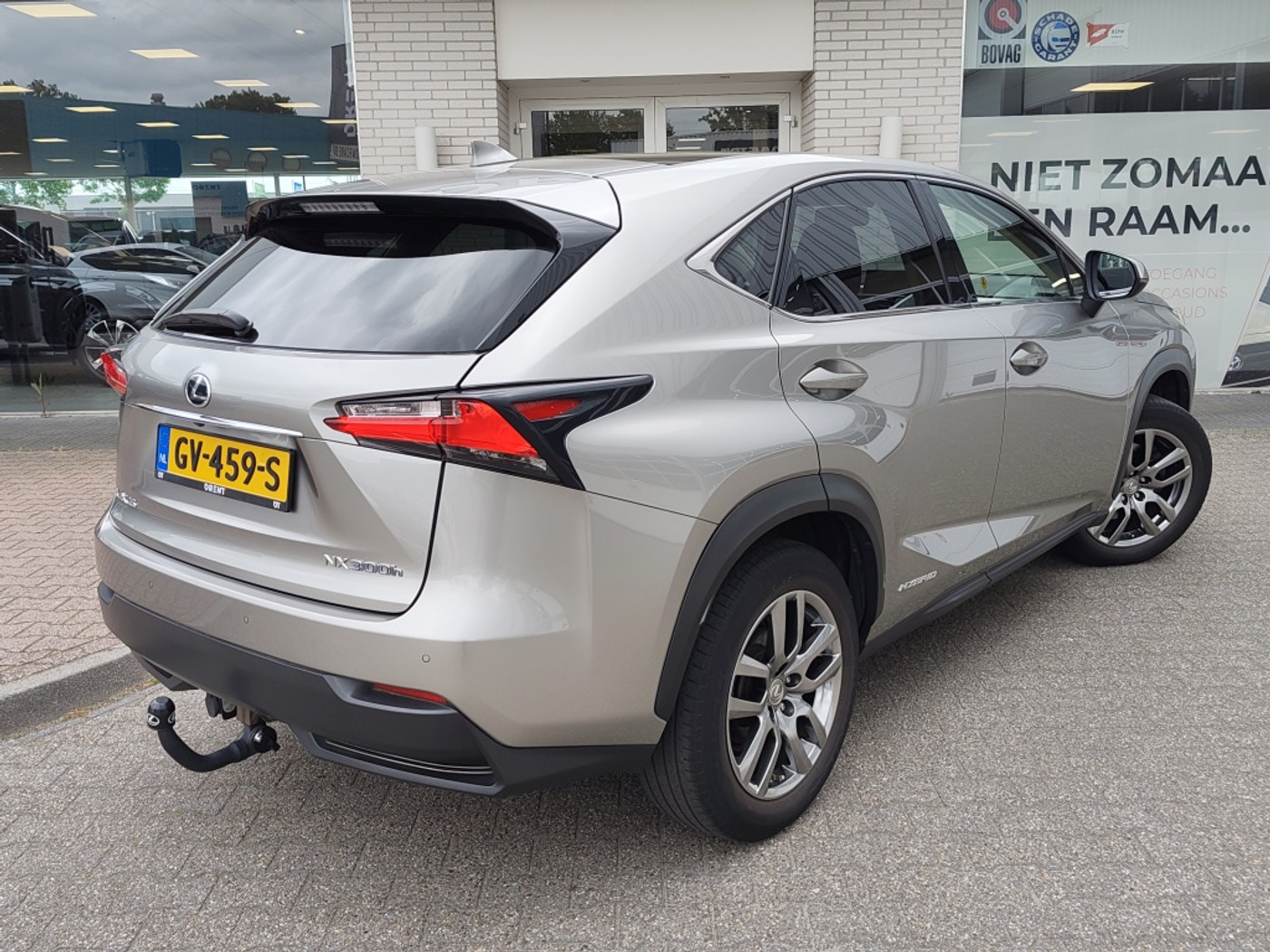 Foto van Lexus Lexus Nx300h