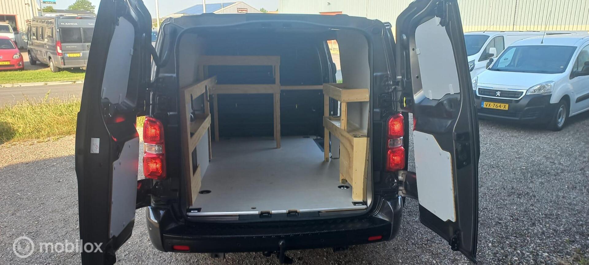 Foto van Opel Vivaro