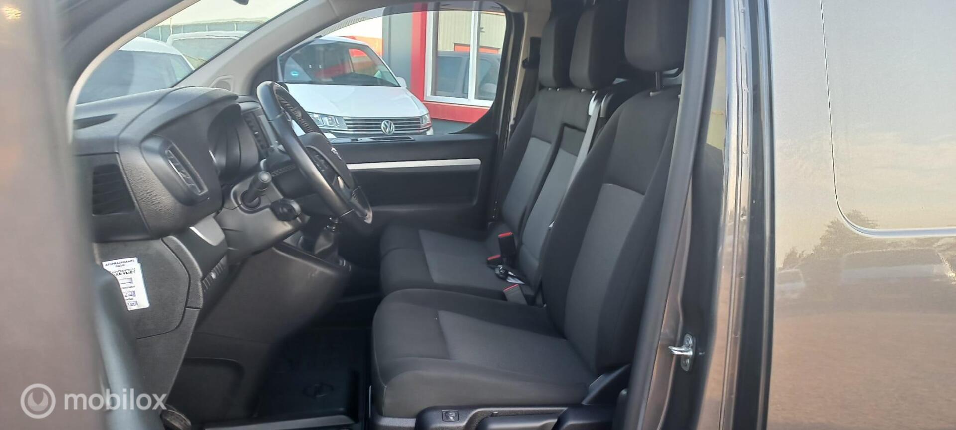 Foto van Opel Vivaro