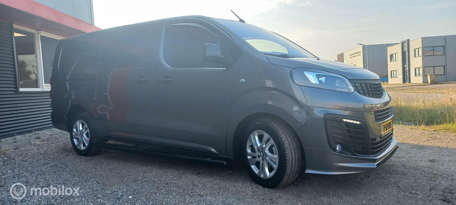 Foto van Opel Vivaro