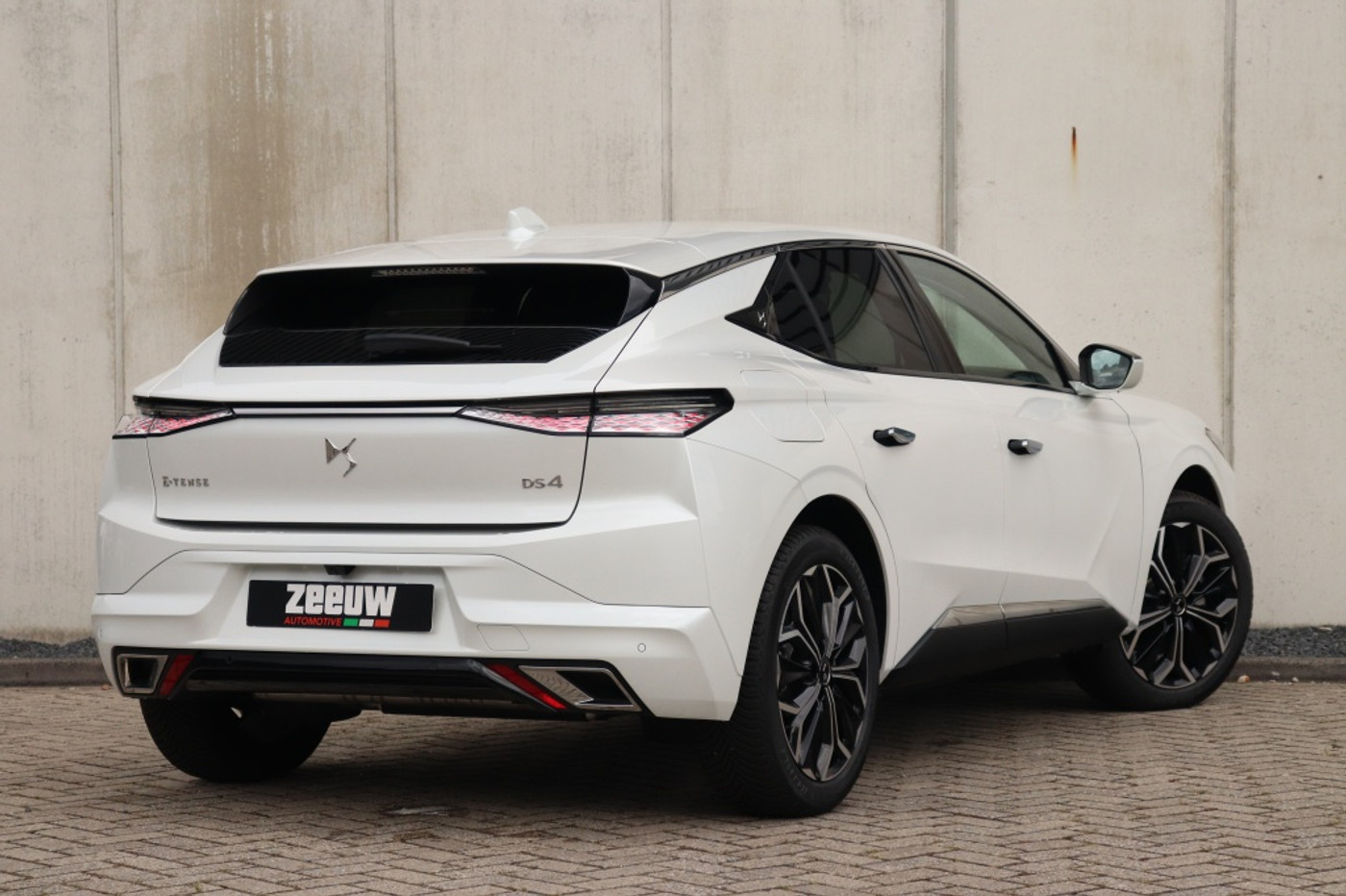 Foto van DS Ds4