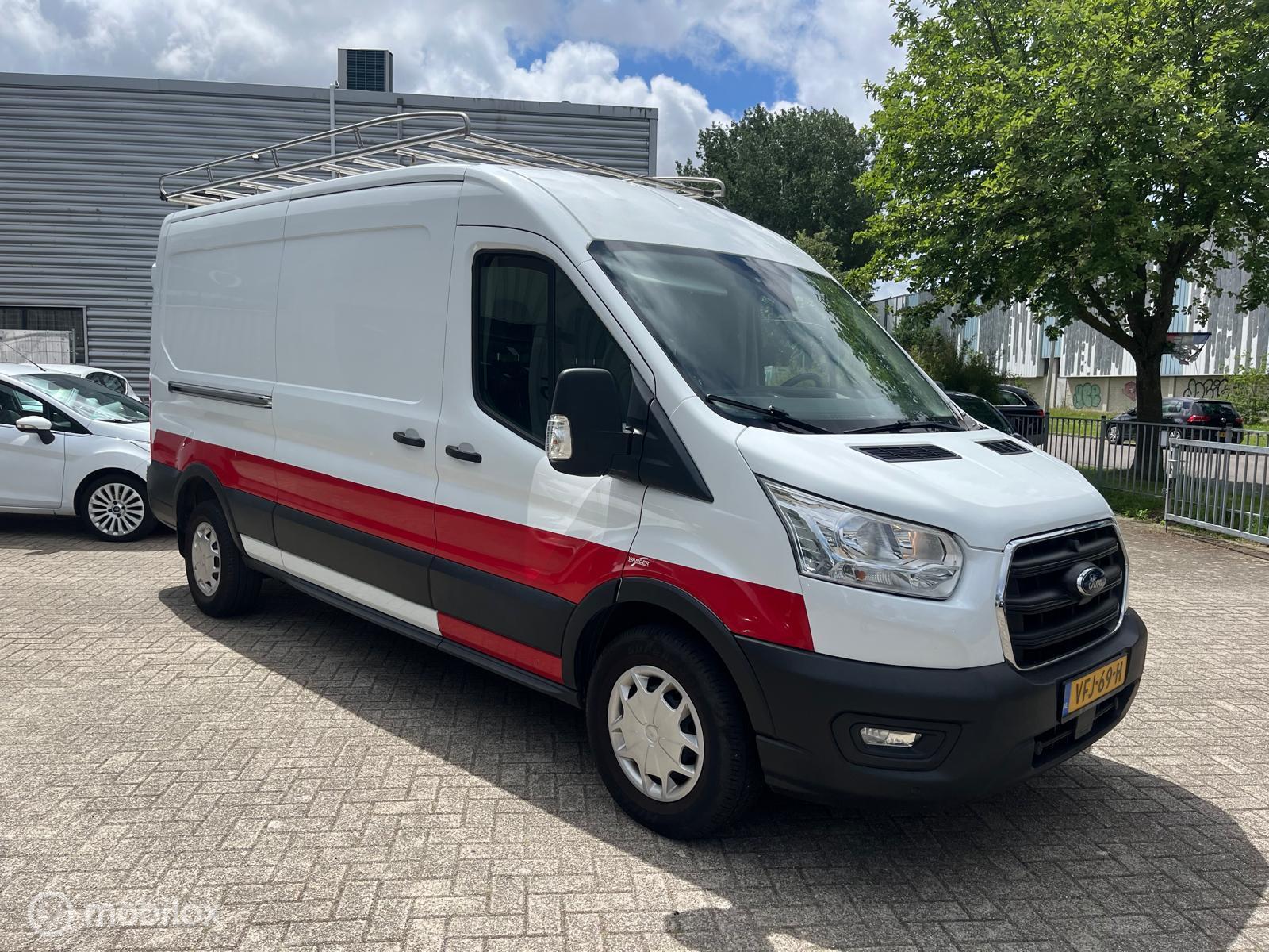 Ford Transit 350 2.0 TDCI L2H3 Ambiente 2019 - voorkant