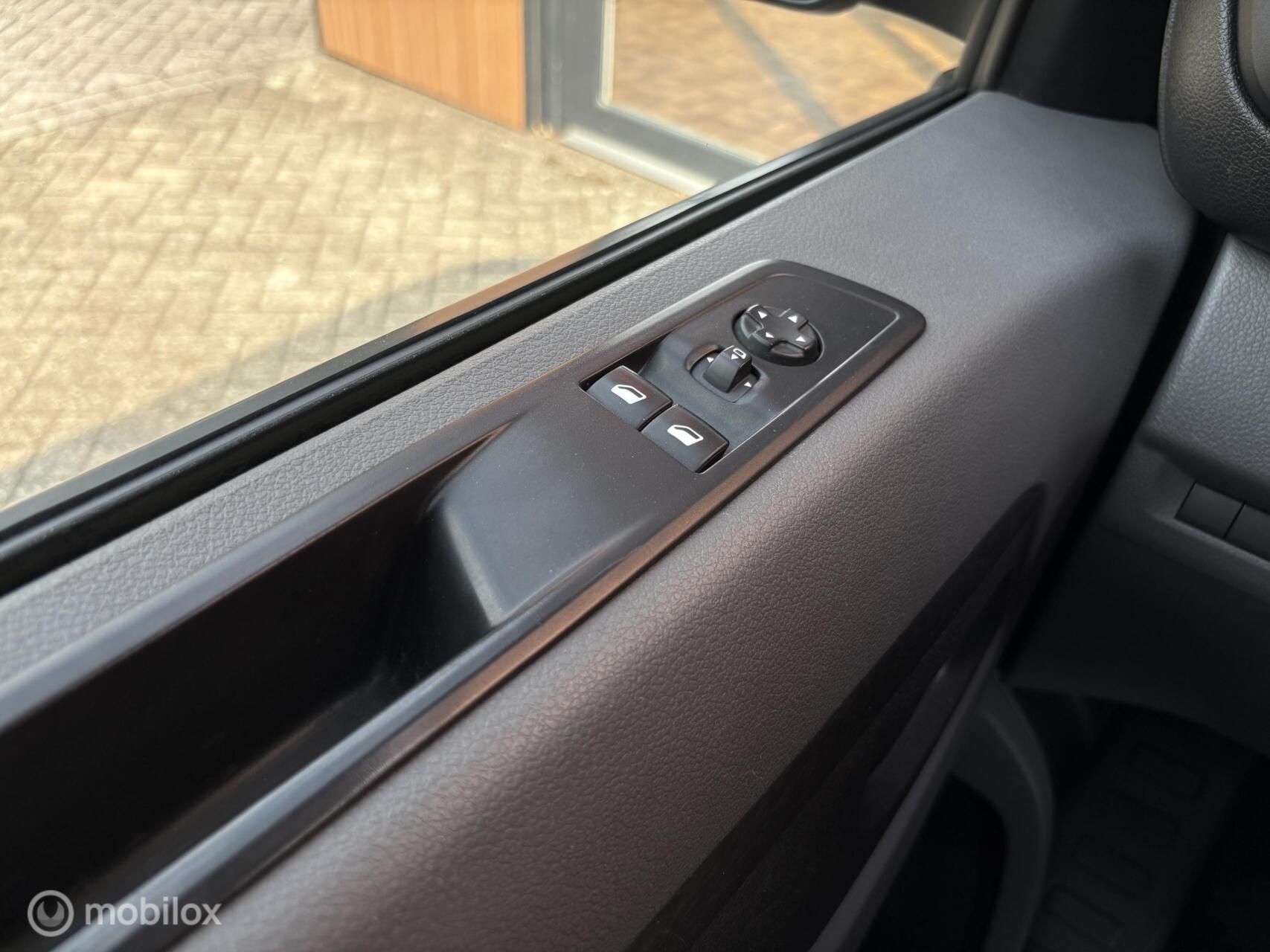 Foto van Opel Vivaro
