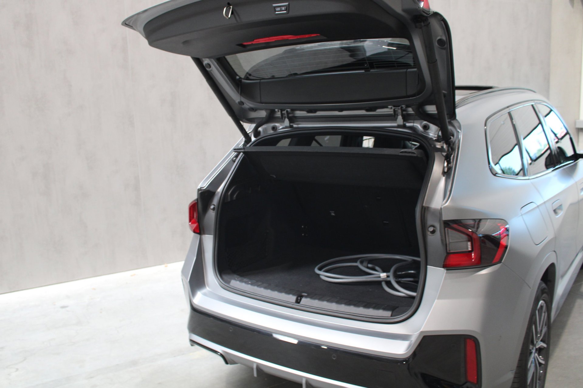 Foto van BMW X1 Xdrive30e