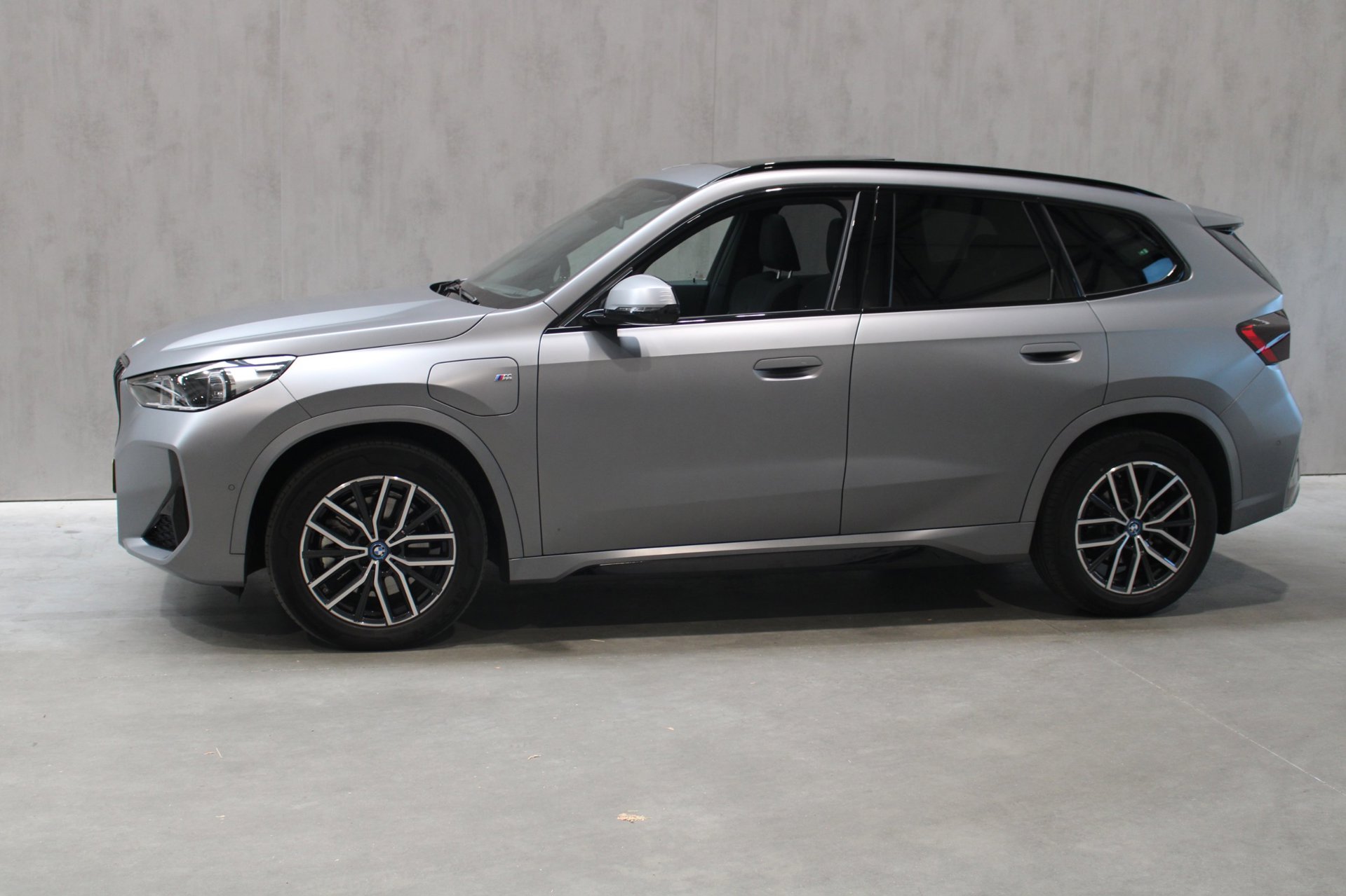 Foto van BMW X1 Xdrive30e