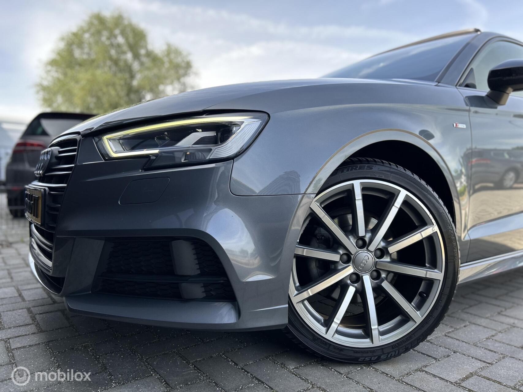 Foto van Audi A3 Limousine