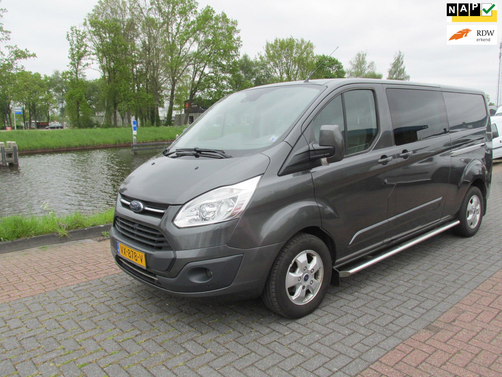 Ford Transit Custom Euro 6 2.0 TDCI L2H1 170 pk Limited dubbele cabine schuifdeur L + R 2016 - voorkant