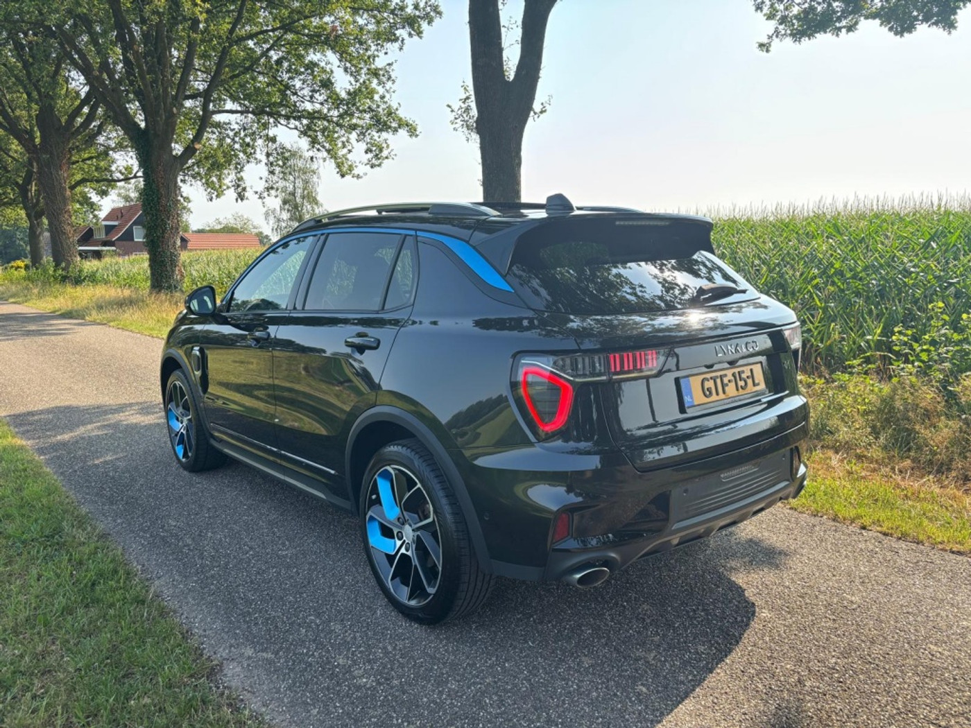 Foto van Lynk&co LYNK & Co 01