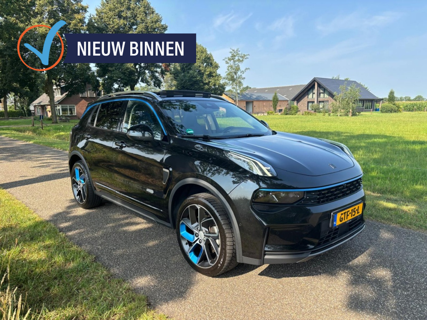 Lynk&co LYNK & Co 01 1.5 plug-in Hybrid| Pano | 360 Camera | Aadaptieve cruise | 2022 - voorkant