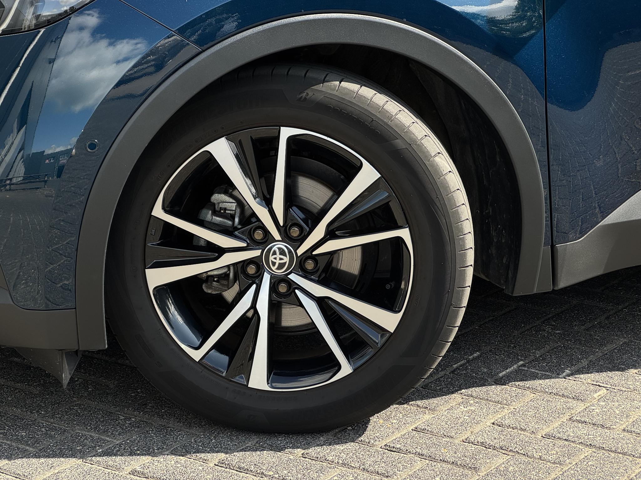 Foto van Toyota Toyota C-hr