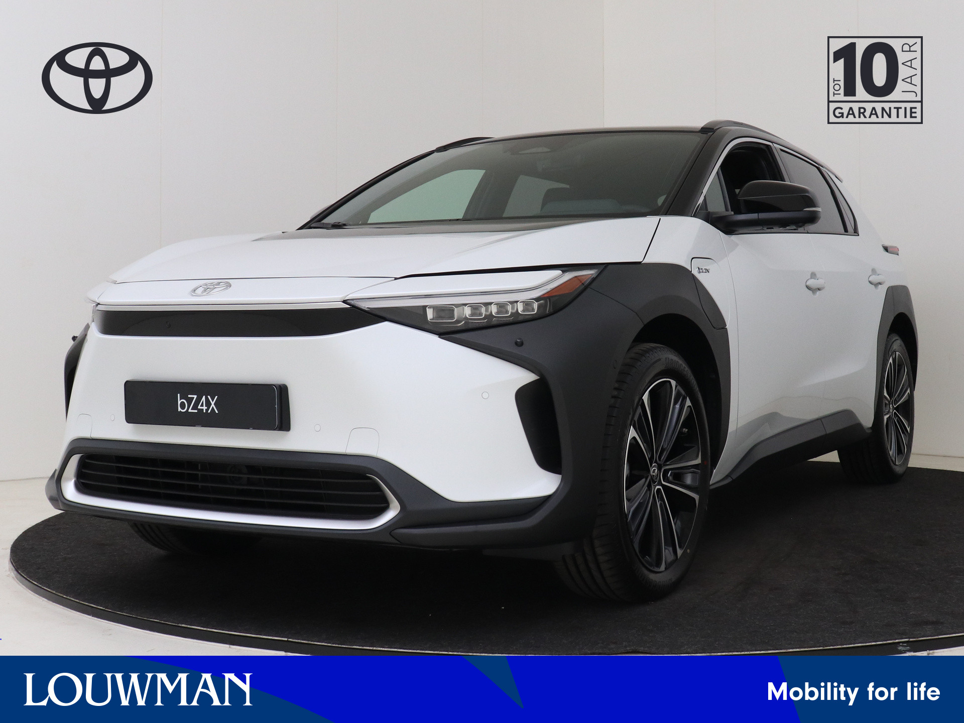 Toyota Toyota Bz4x Premium 4WD 71 kWh 2025 - voorkant
