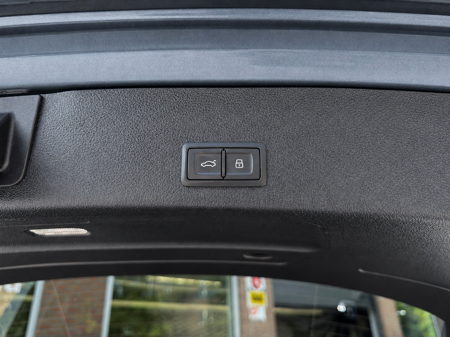 Foto van Audi A6 Avant 55 TFSI E