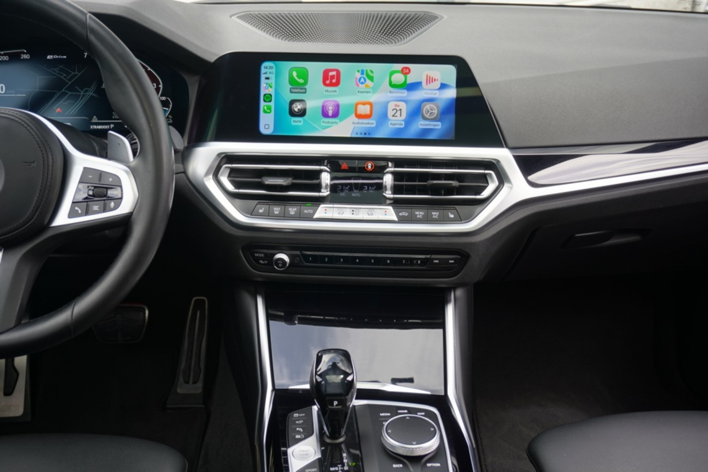 Foto van BMW 330e xDrive