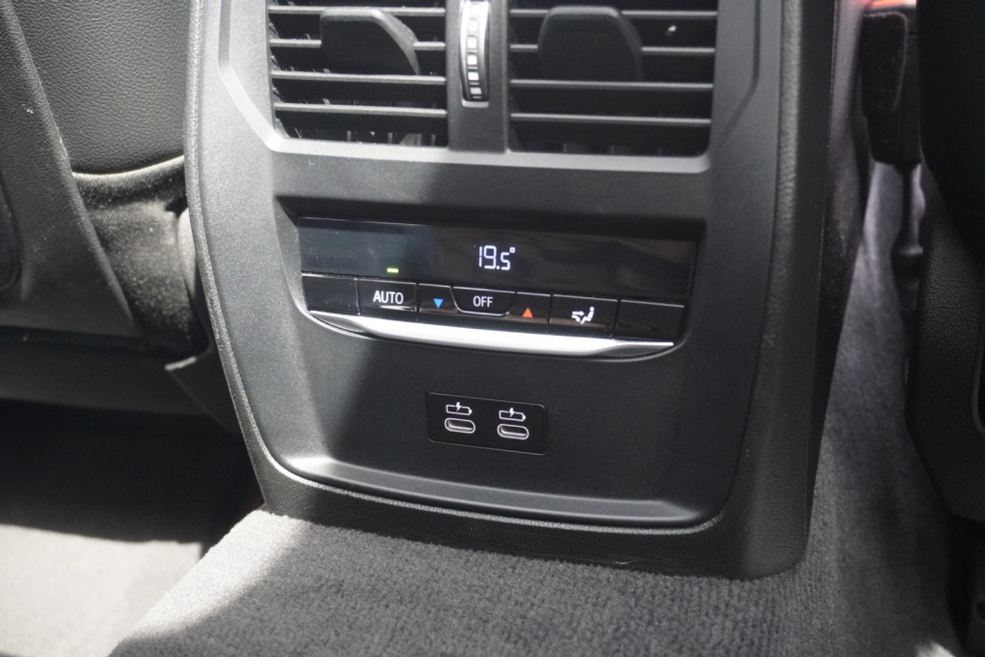 Foto van BMW 330e xDrive