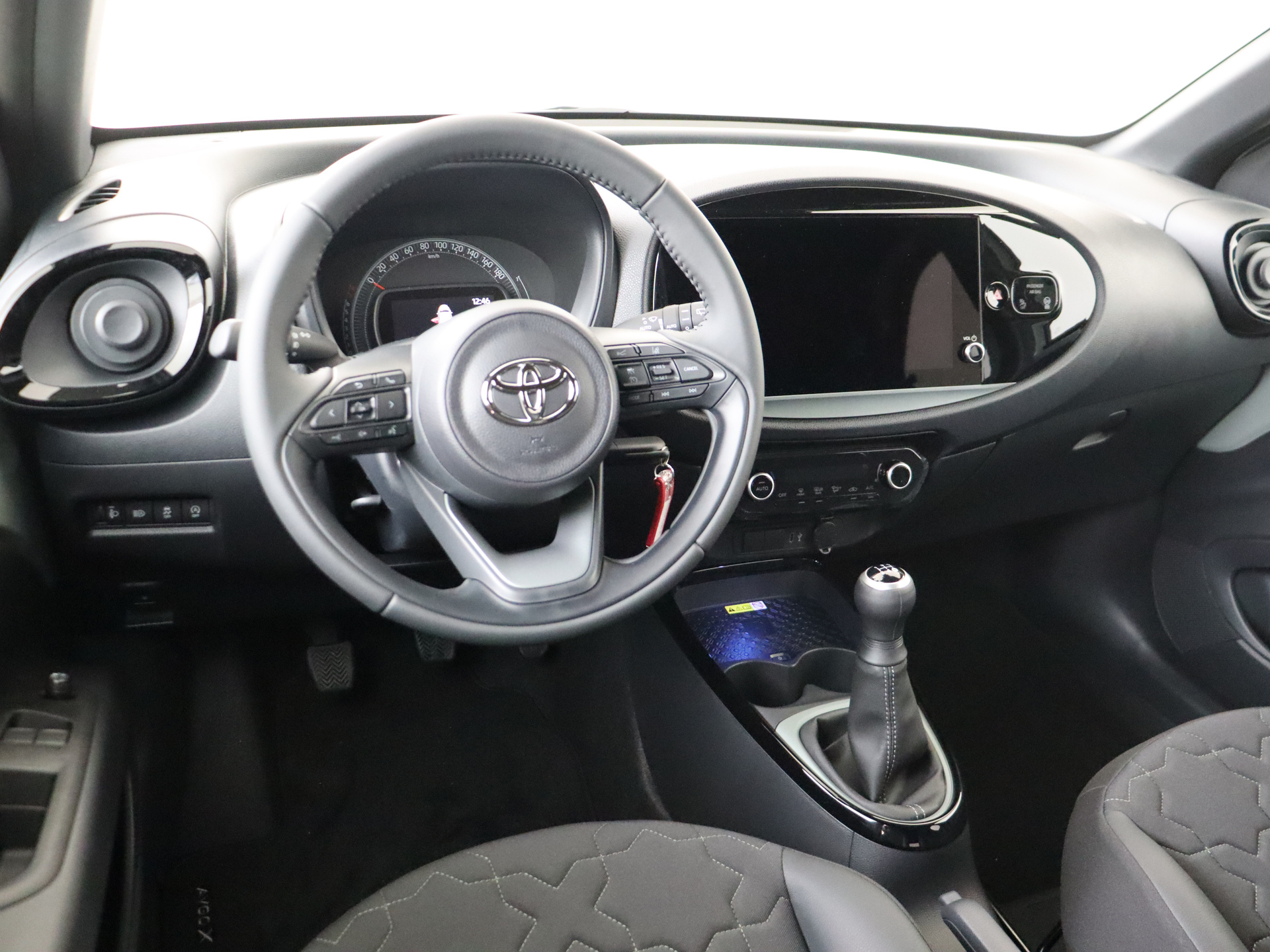 Foto van Toyota Toyota Aygo X