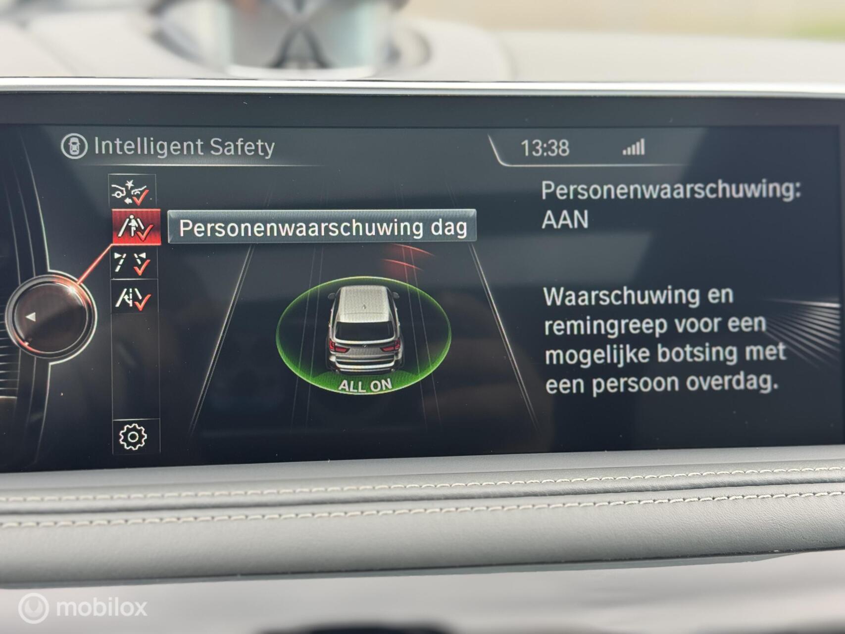 Foto van BMW X5 Xdrive40e