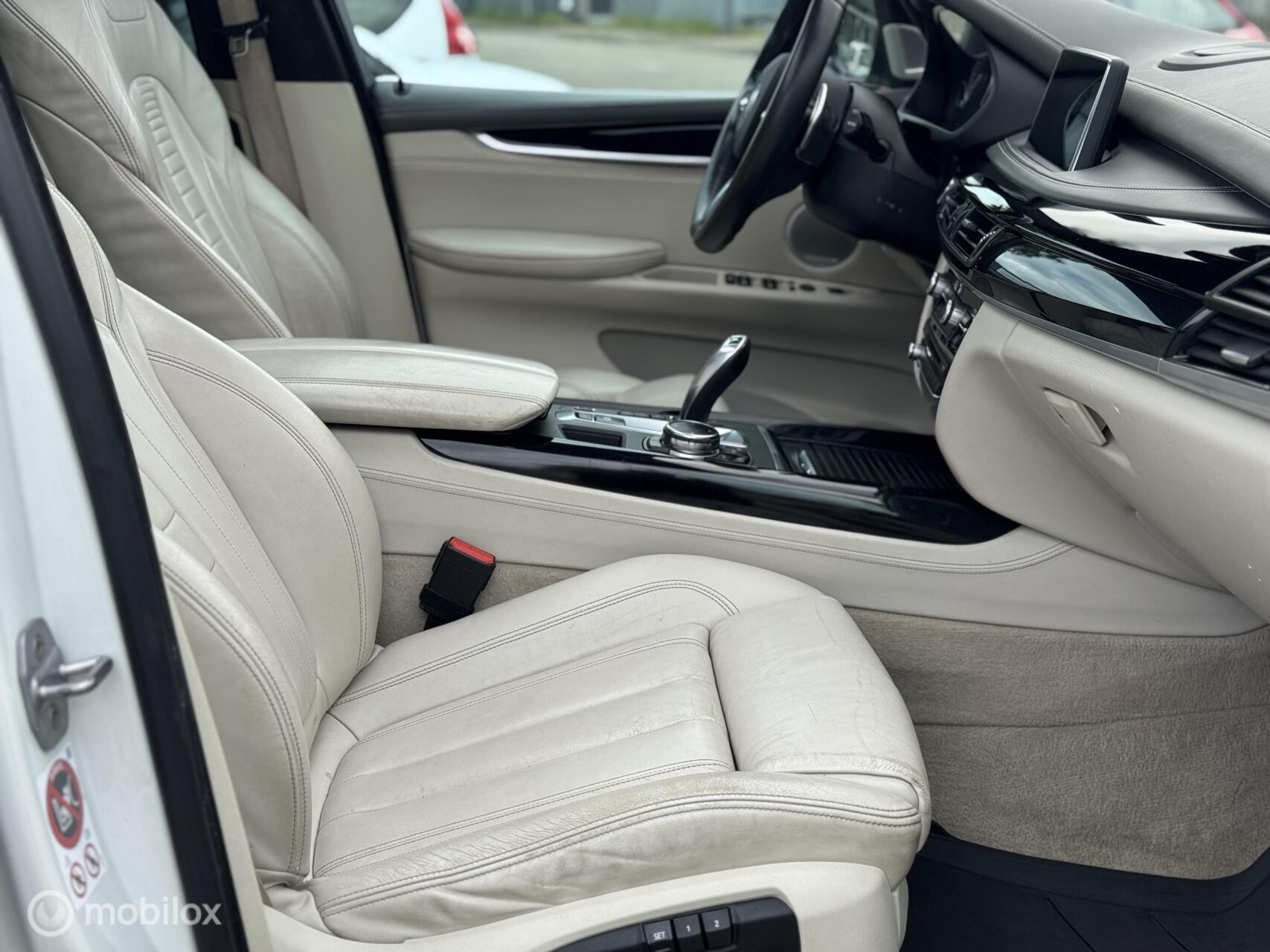 Foto van BMW X5 Xdrive40e